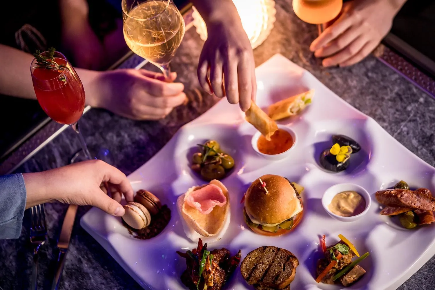 Kempinski Hotel Hangzhou - Beside the Grand Canal, connected to refined lifestyle