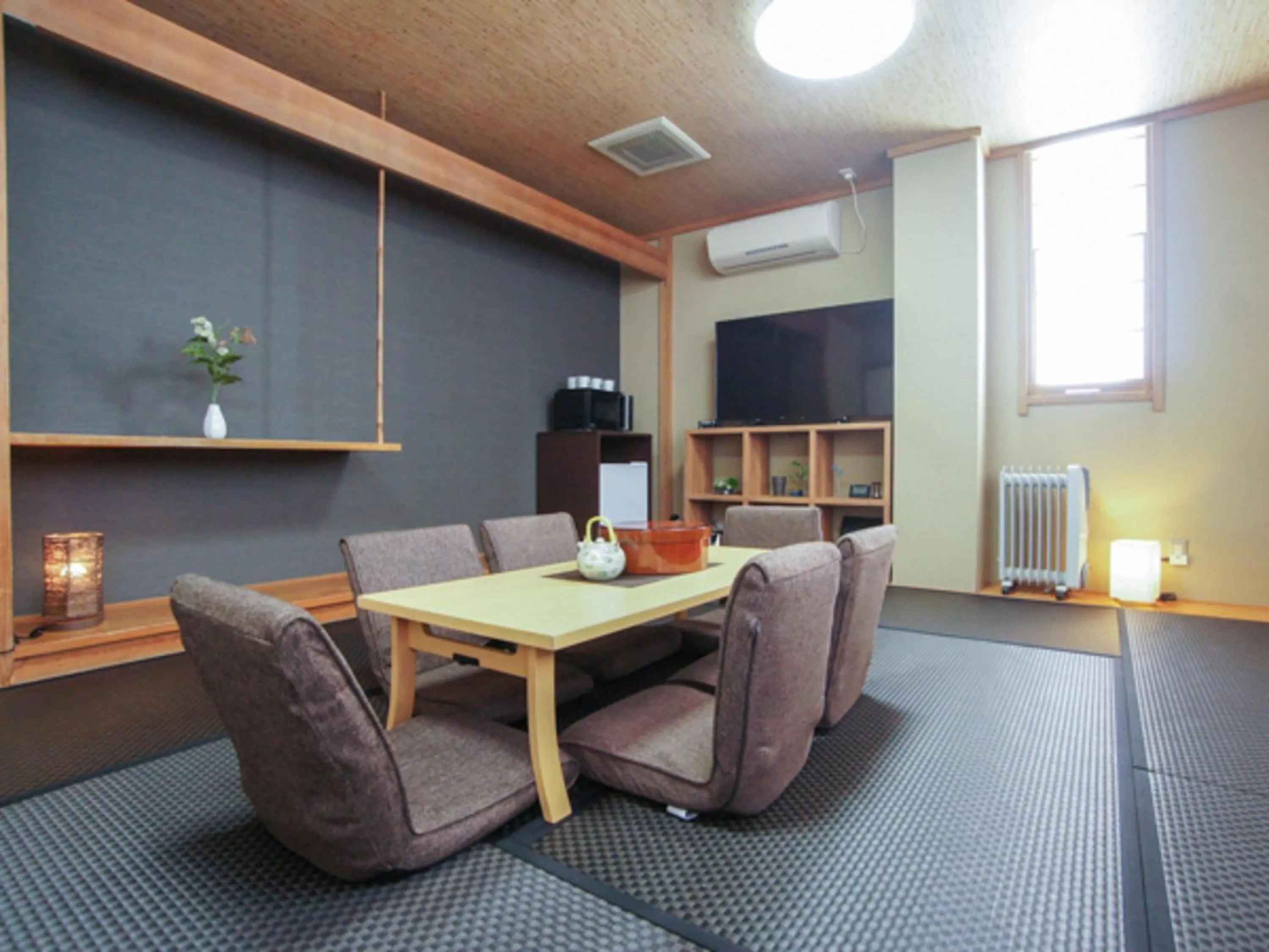 TV and multimedia in HOTEL LiVEMAX BUDGET Gunma Numata