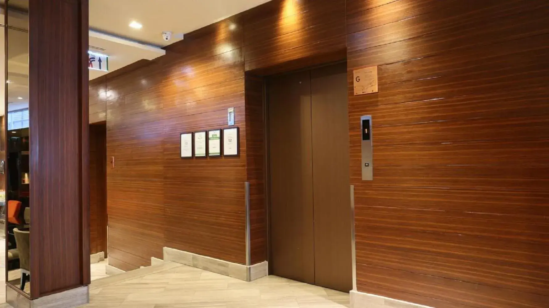 Area and facilities in On 8 Sukhumvit Nana Bangkok Area and facilities in On 8 Sukhumvit Nana Bangkok