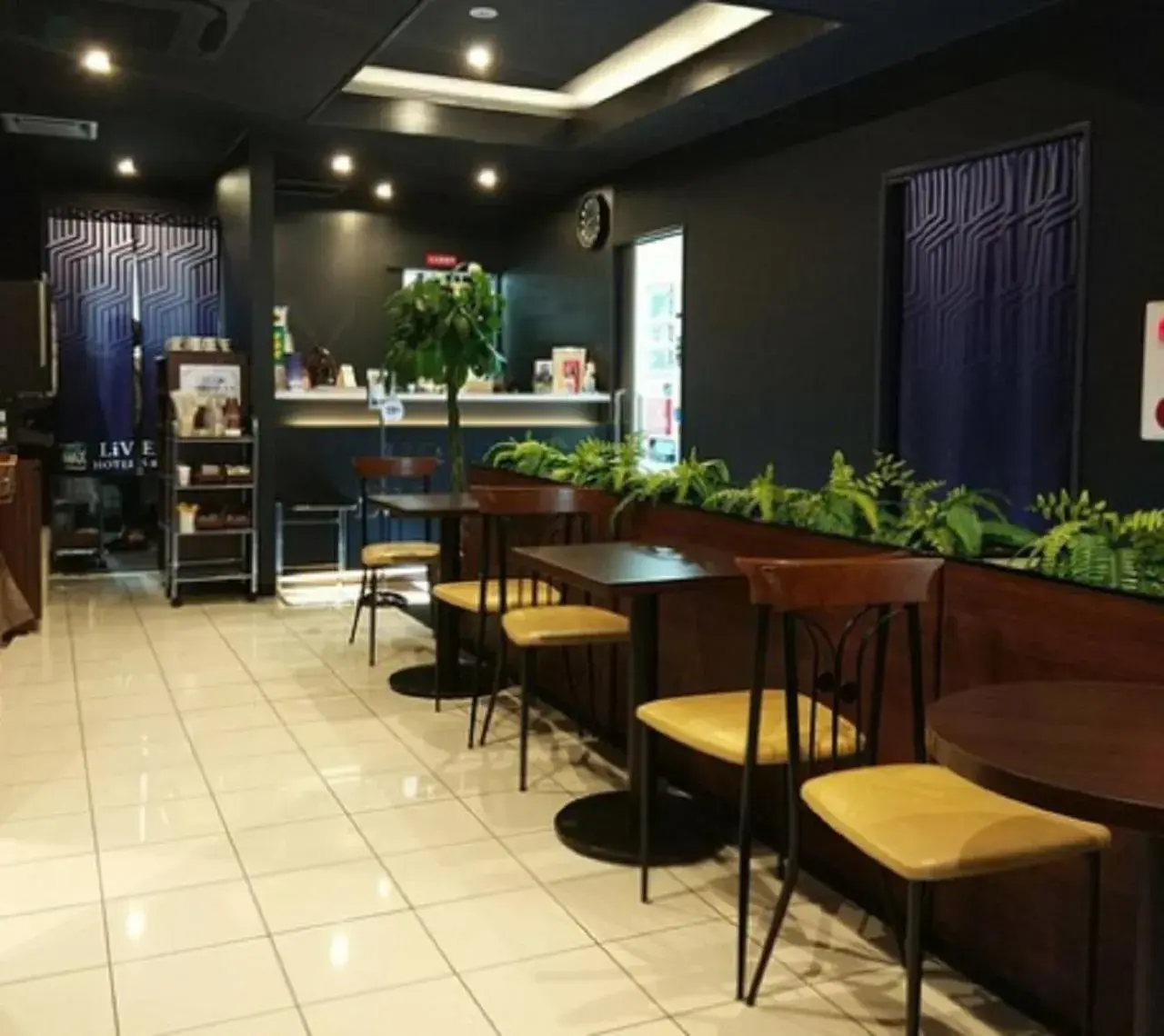 Restaurant/places to eat in HOTEL LiVEMAX Umeda Doyama Restaurant/places to eat in HOTEL LiVEMAX Umeda Doyama