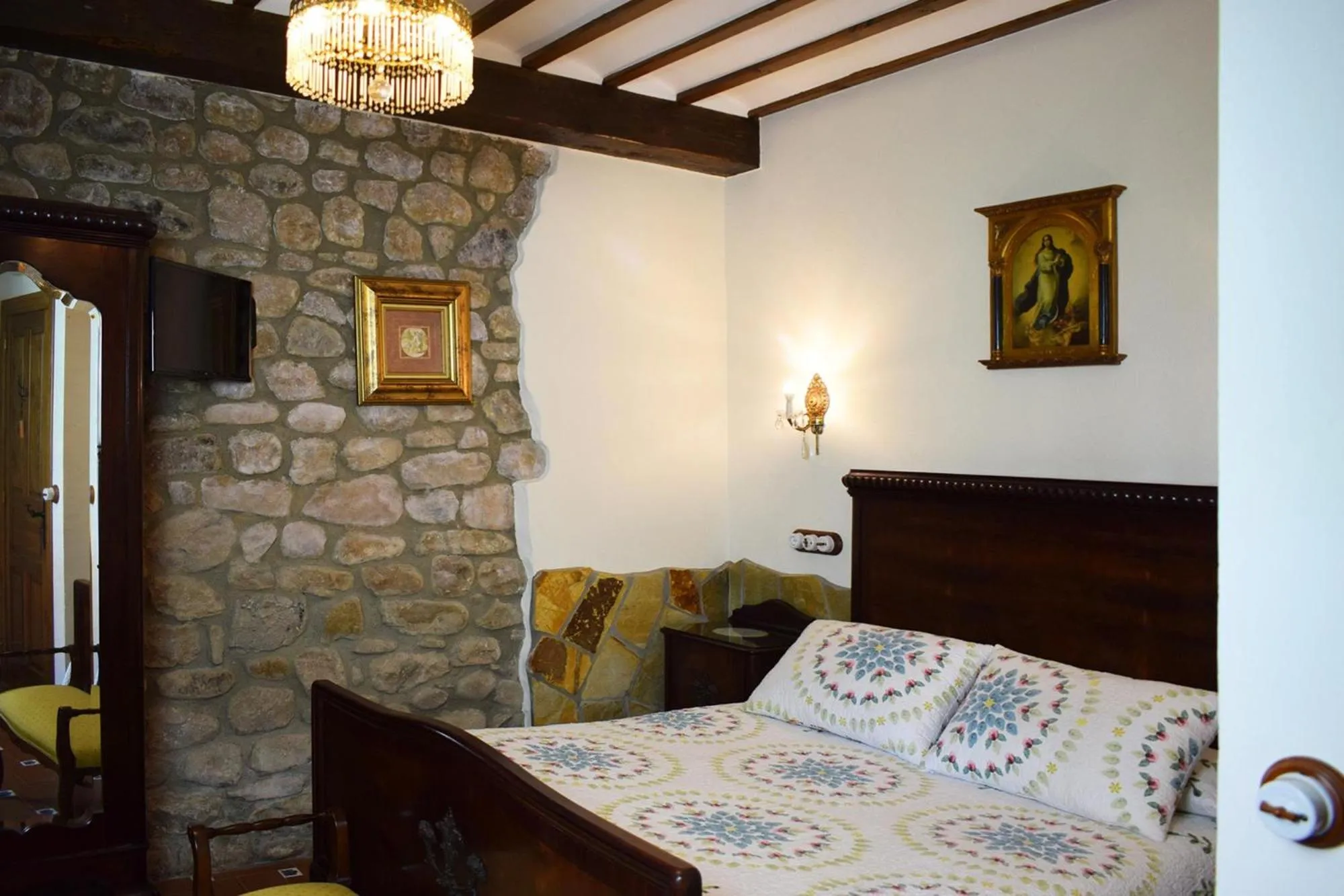 Bed in Habitaciones Casona De Linares