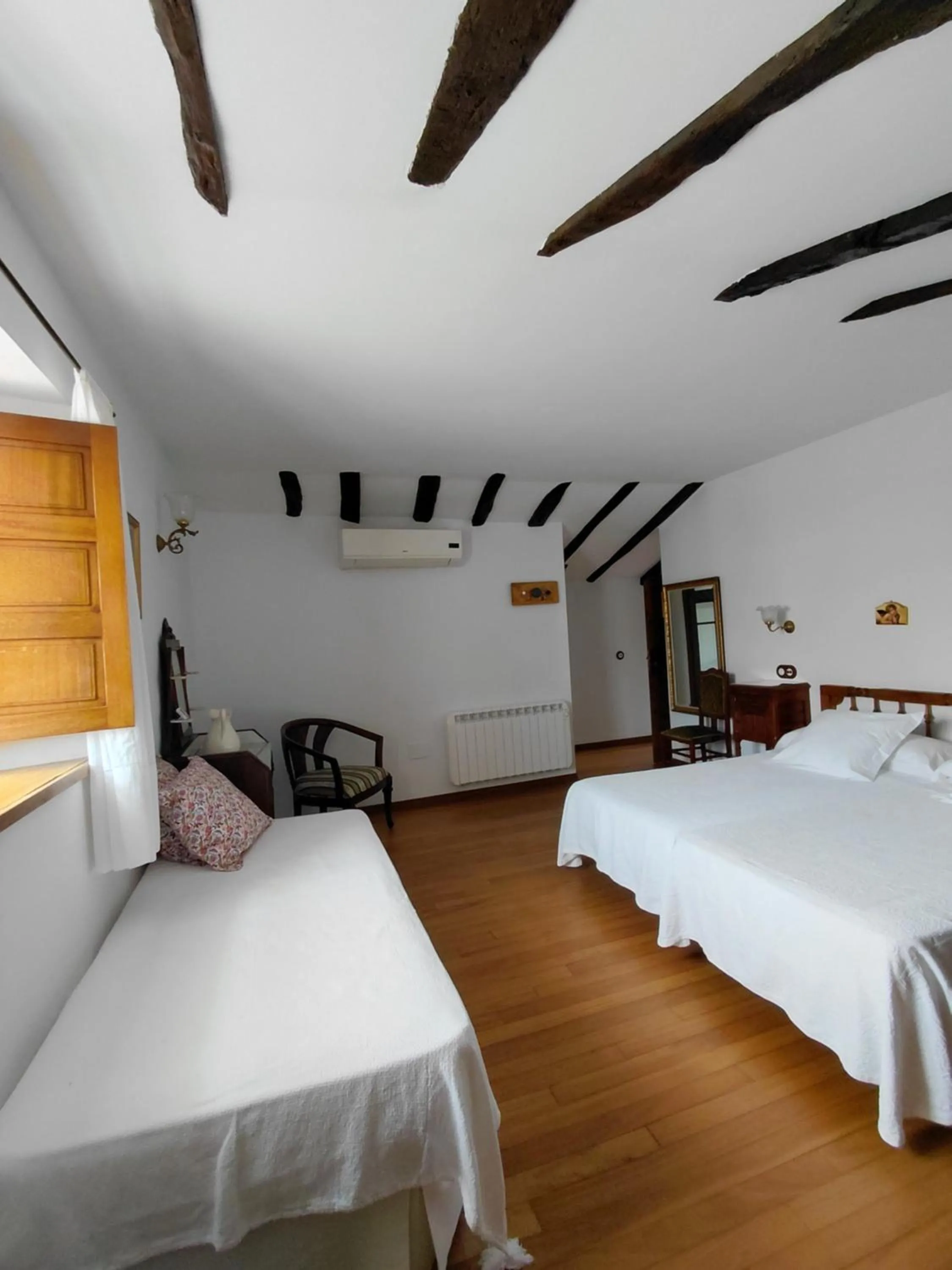 Bed in Habitaciones Casona De Linares
