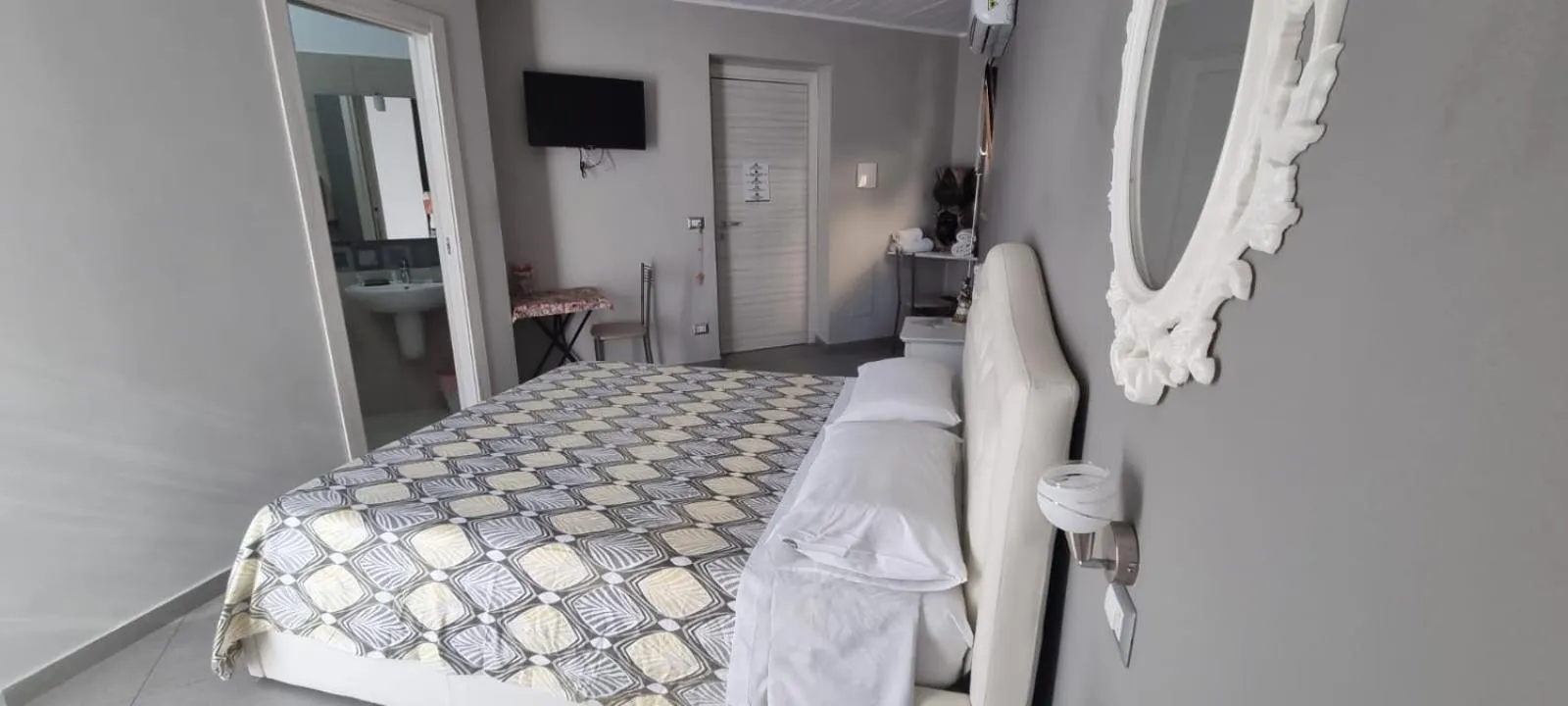 Bed in La Regina Di Saba