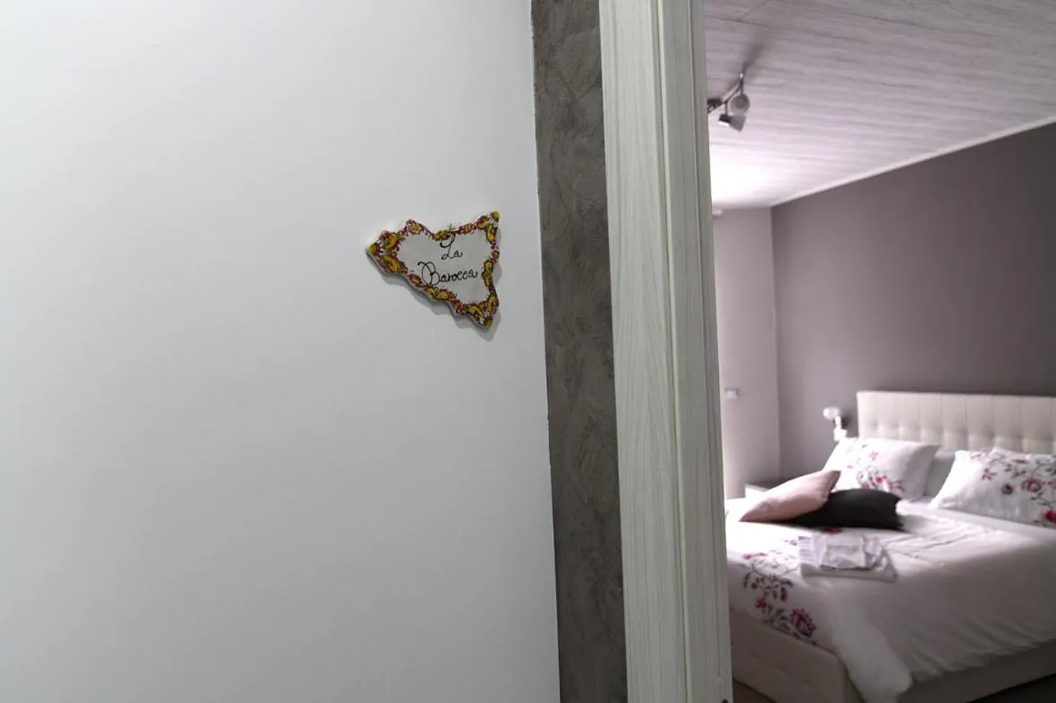 Bedroom, Bed in La Regina Di Saba