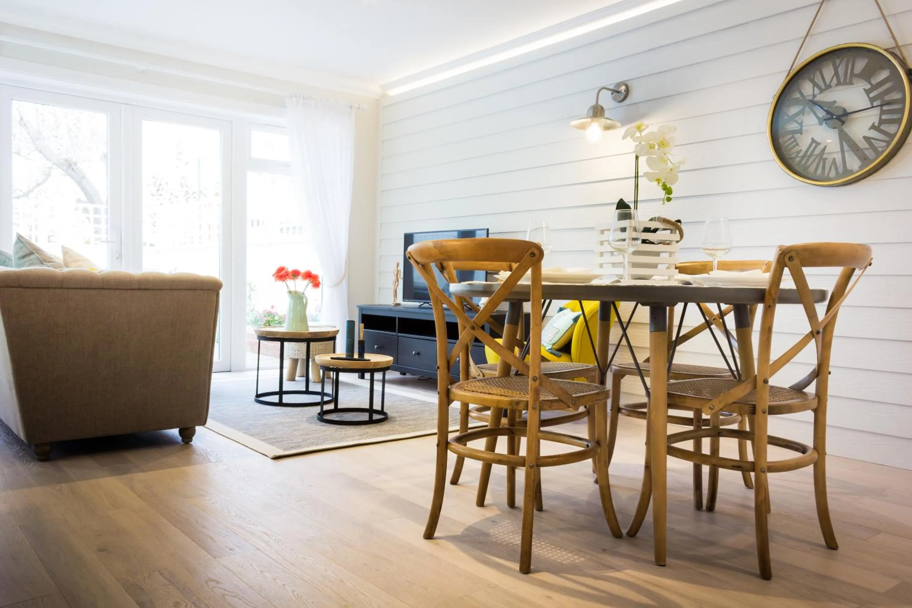 Seating area in The Bay Colwell