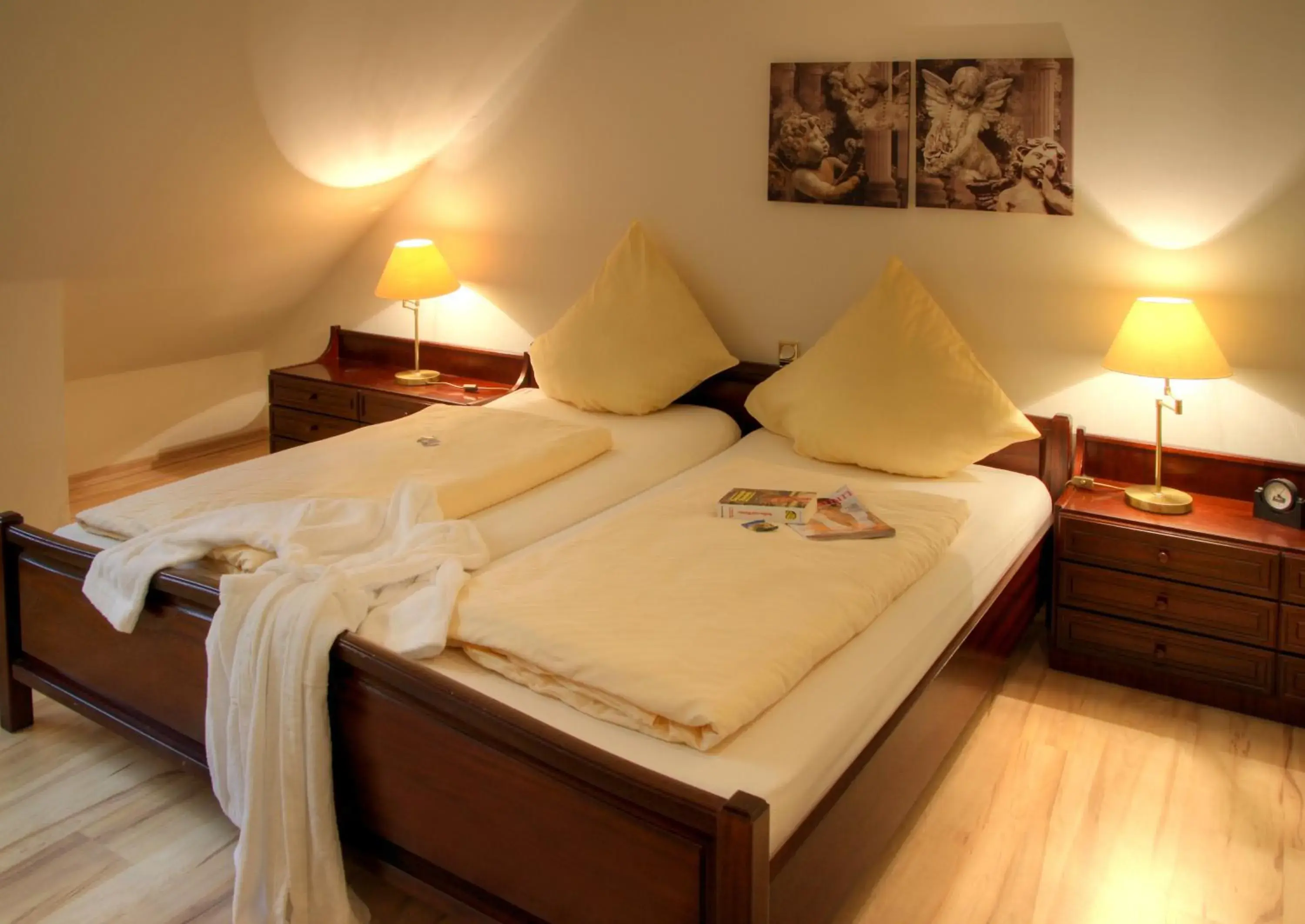 Standard Two-Bedroom Apartment with Living Room in Aparthotel Jägerhaus Standard Two-Bedroom Apartment with Living Room in Aparthotel Jägerhaus