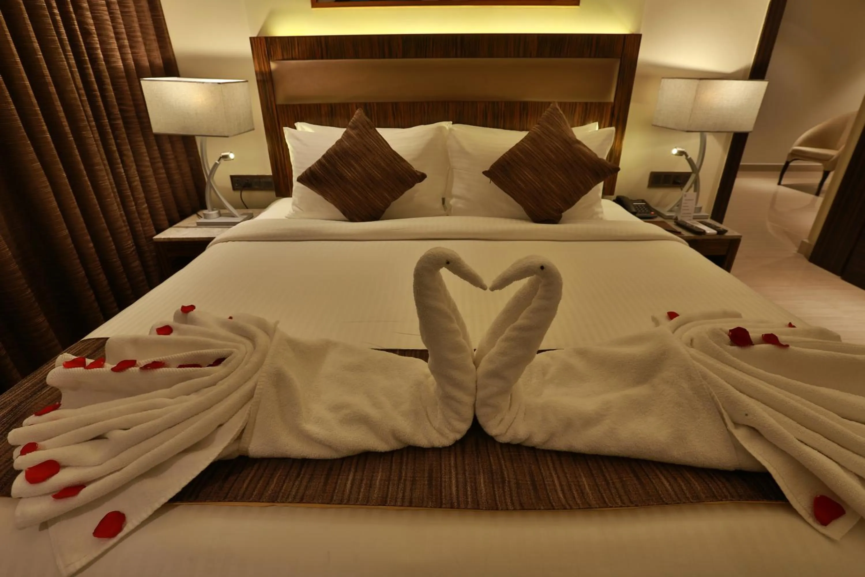 Bedroom, Bed in Hotel Luminara