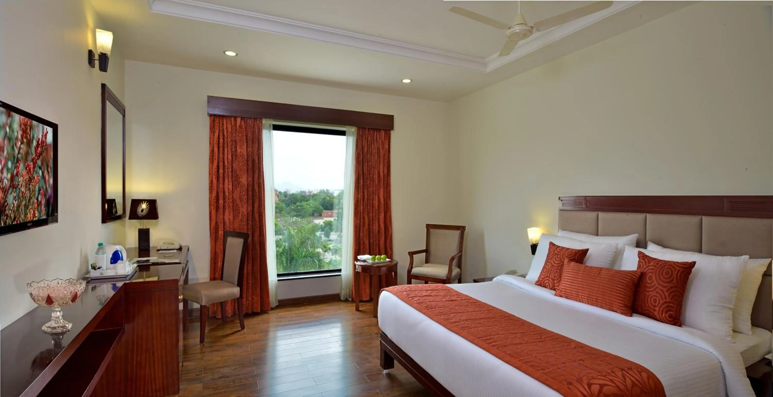 Mountain view, Bed in Fortune Select Grand Ridge, Tirupati - Member ITC Hotels' Group