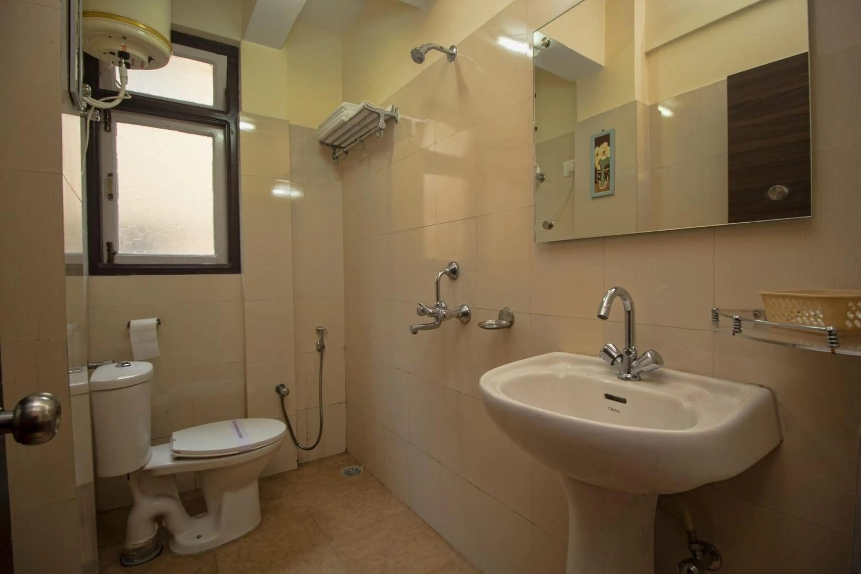 Bathroom in Super Hotel O Kshounish Residency