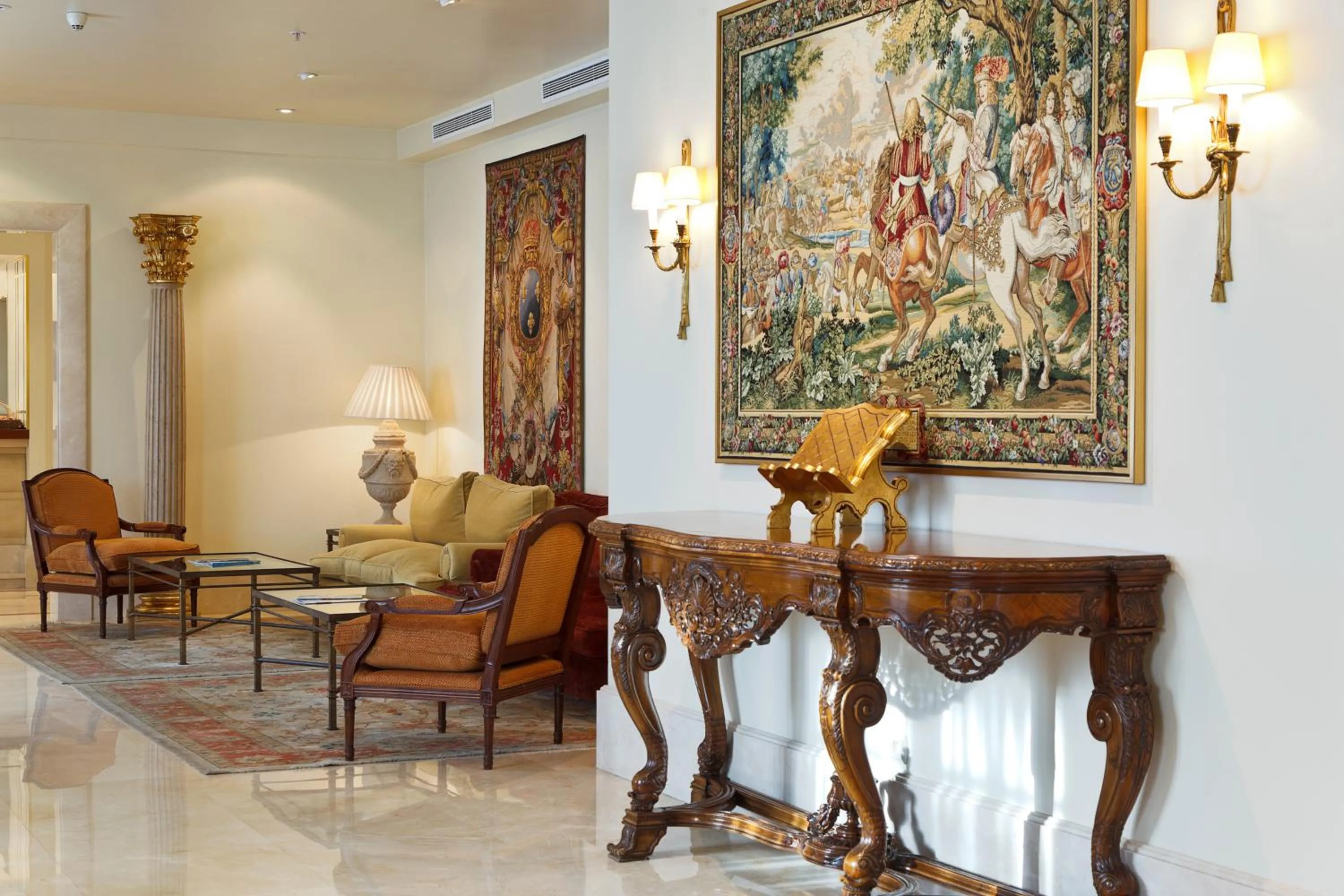 Lounge or bar in Hotel Atlántico