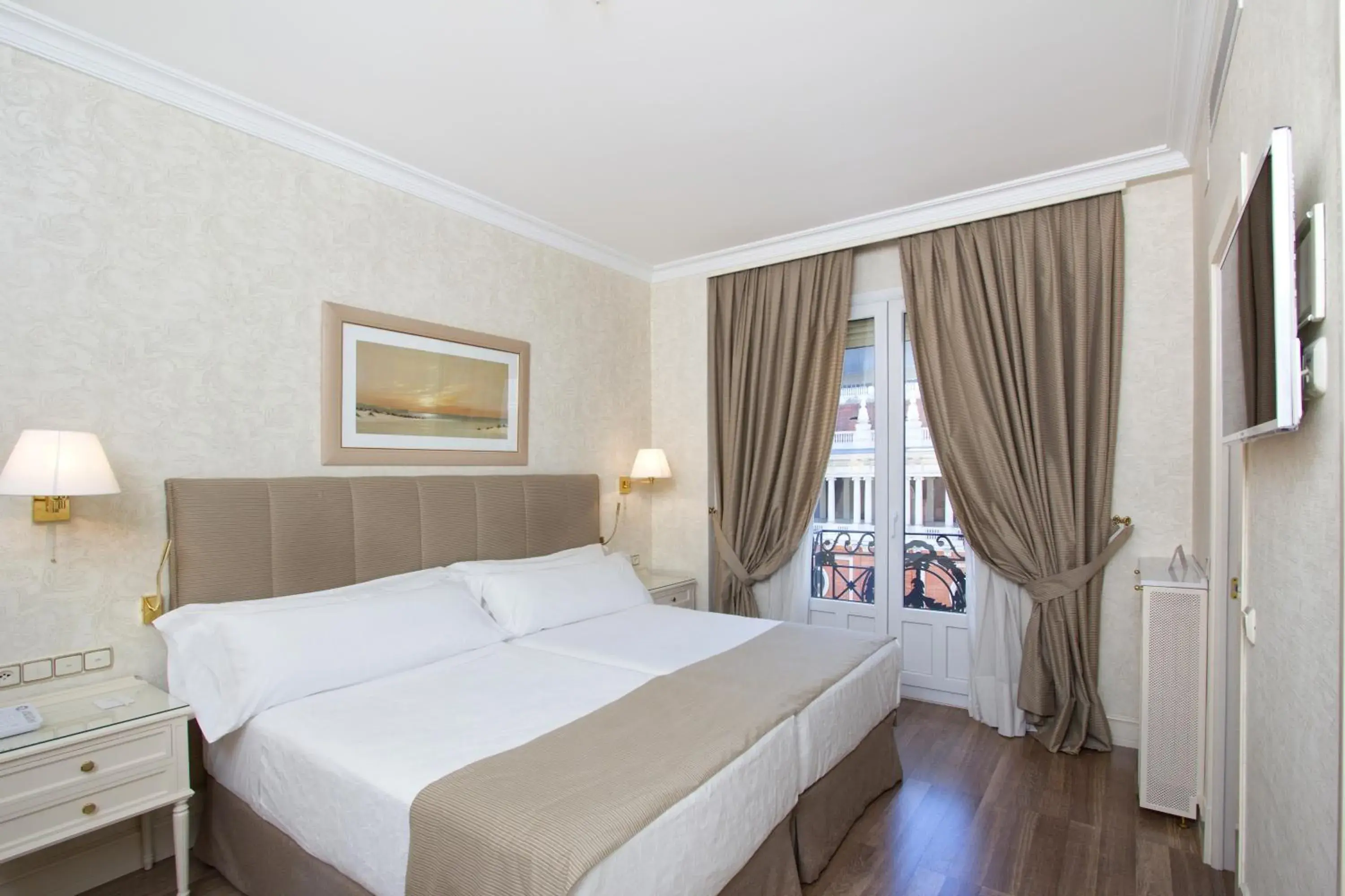 Bedroom, Bed in Hotel Atlántico Bedroom, Bed in Hotel Atlántico