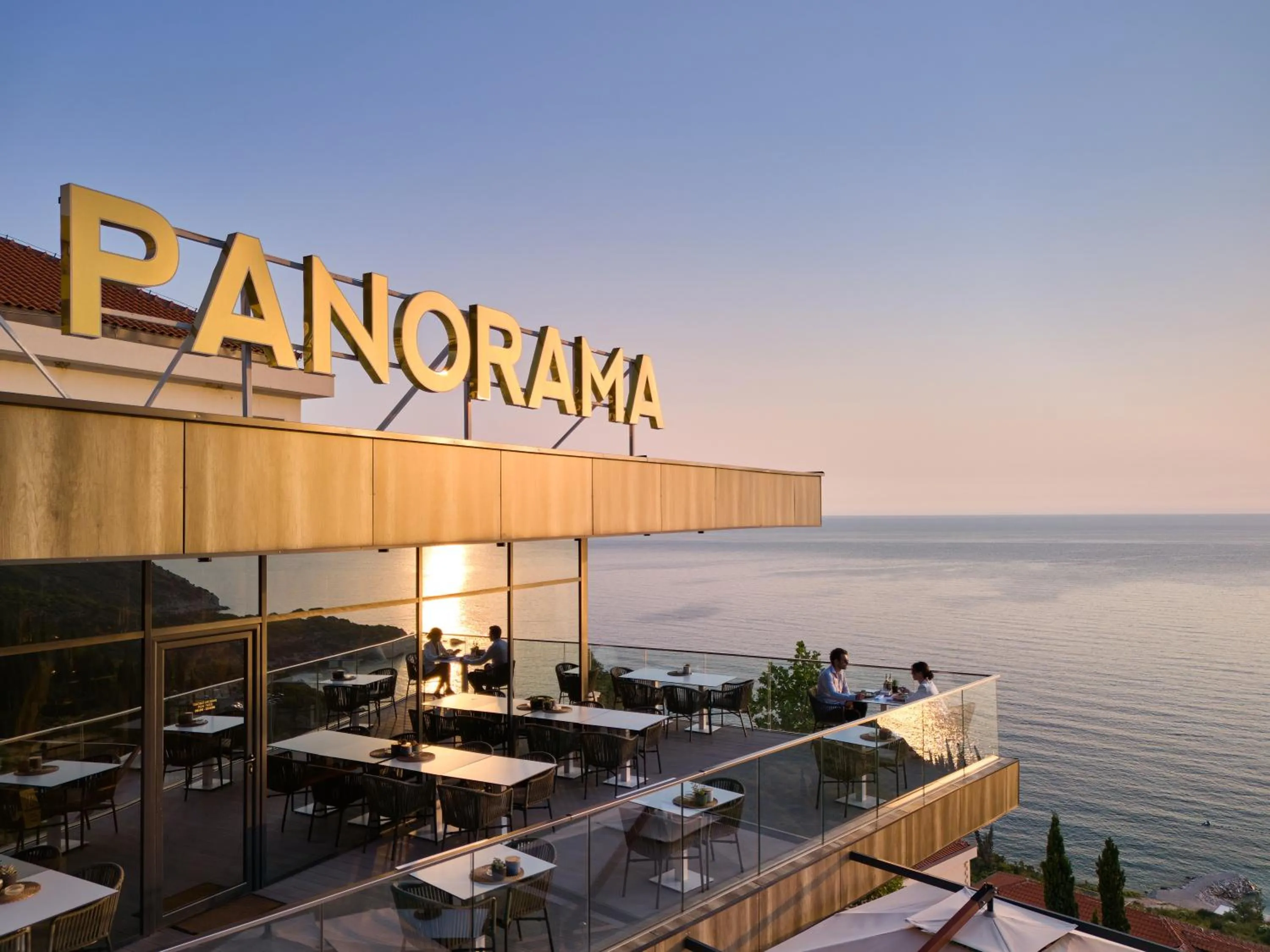 Restaurant/places to eat in ĀNANTI Resort, Residences & Beach Club - The Leading Hotels of the World