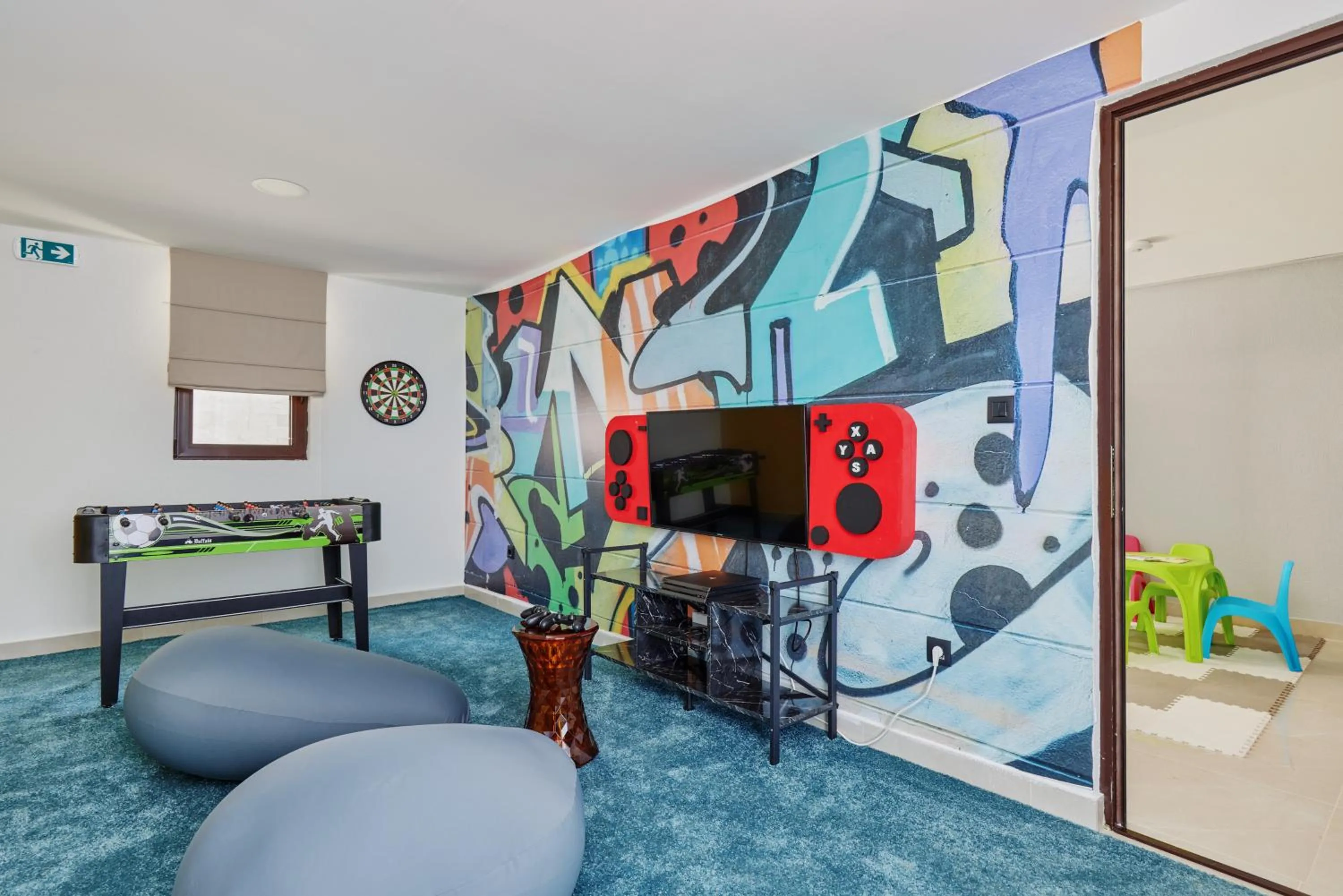 Game Room in ĀNANTI Resort, Residences & Beach Club - The Leading Hotels of the World