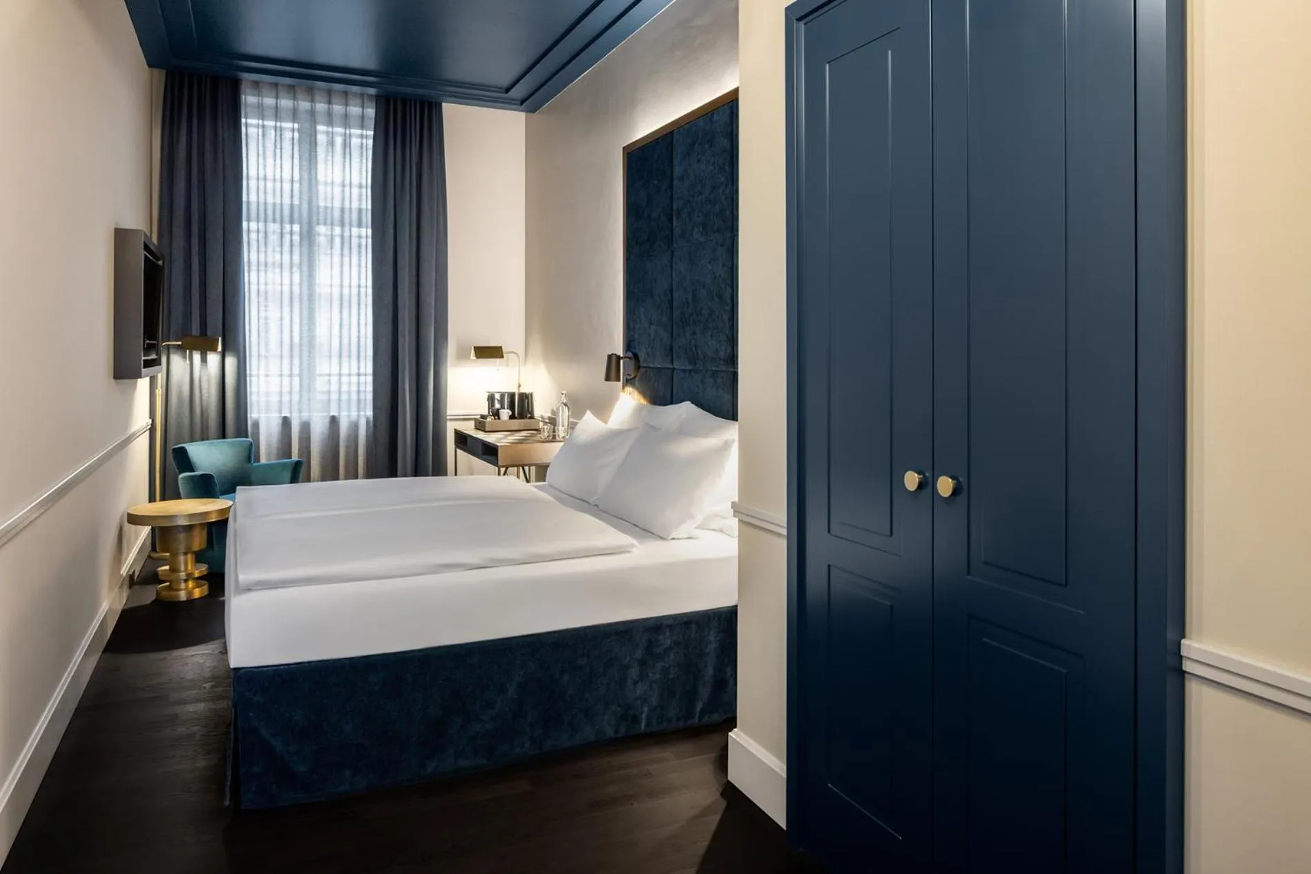 Bedroom, Bed in Hotel AMO by AMANO Friedrichstraße