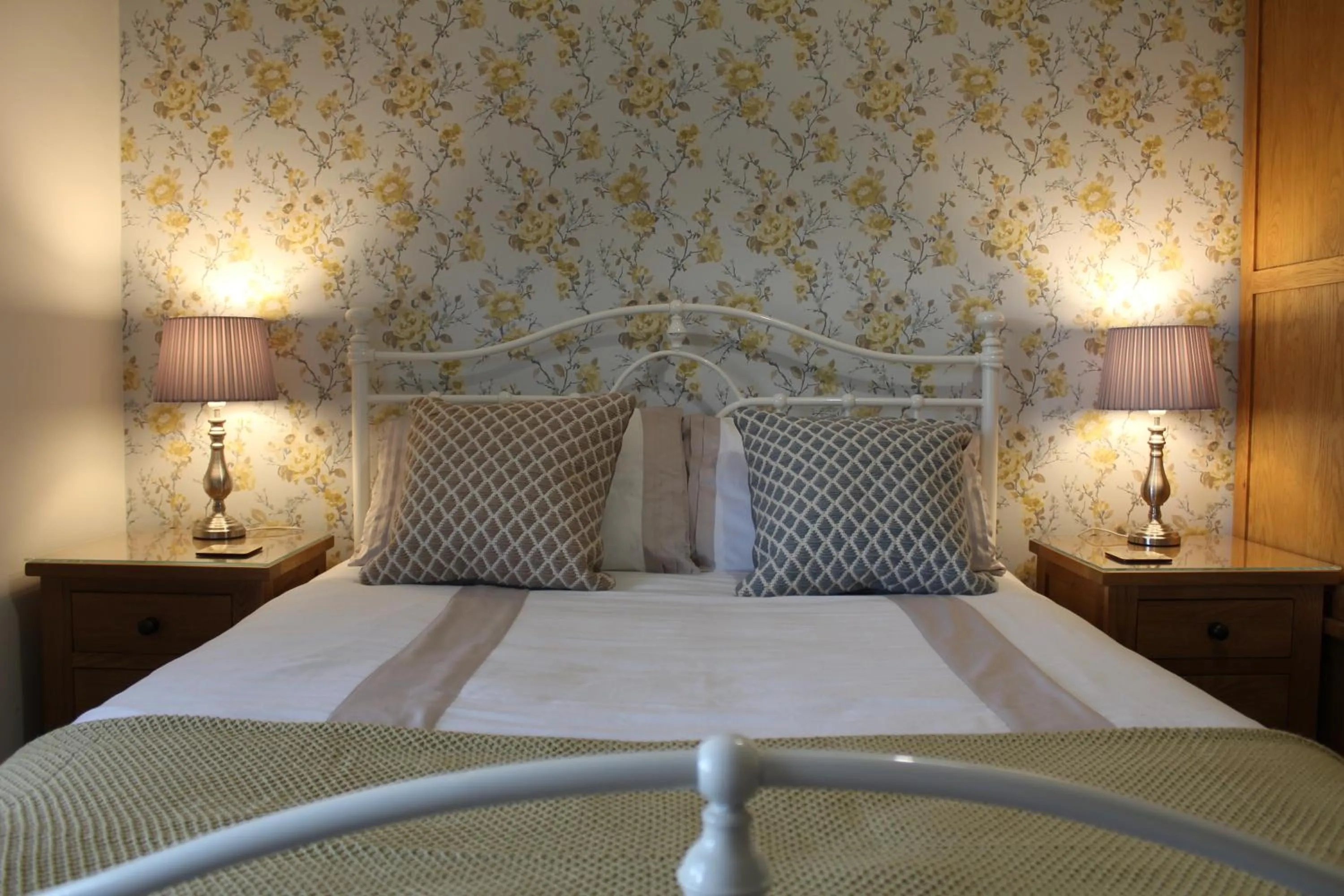 Bed in The Vine B & B