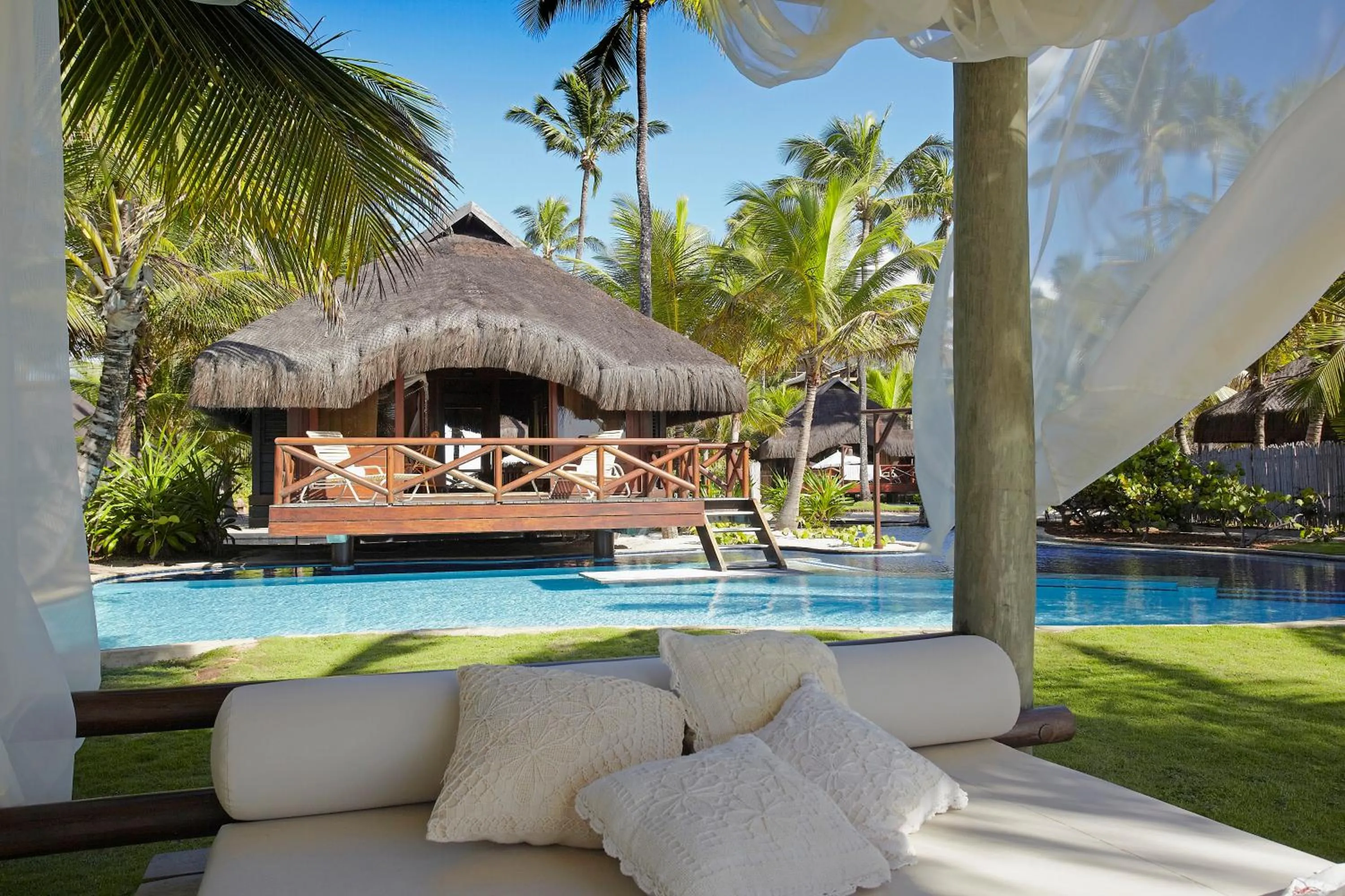 Swimming pool in NANNAI Muro Alto