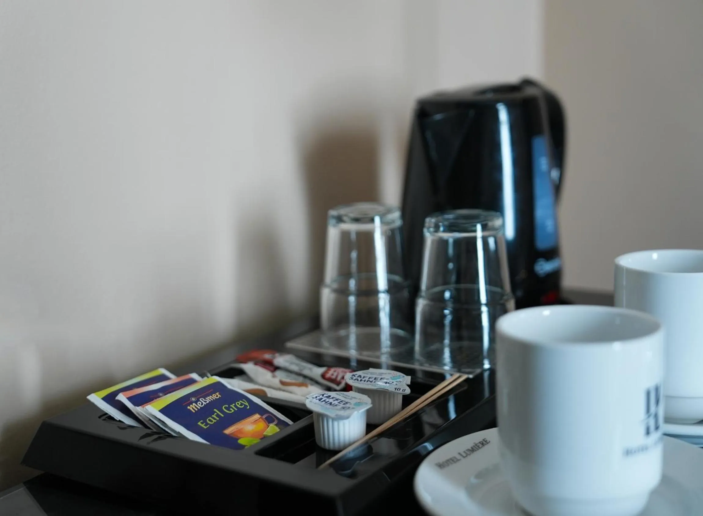 Coffee/tea facilities in Hotel Lumière an der Messe