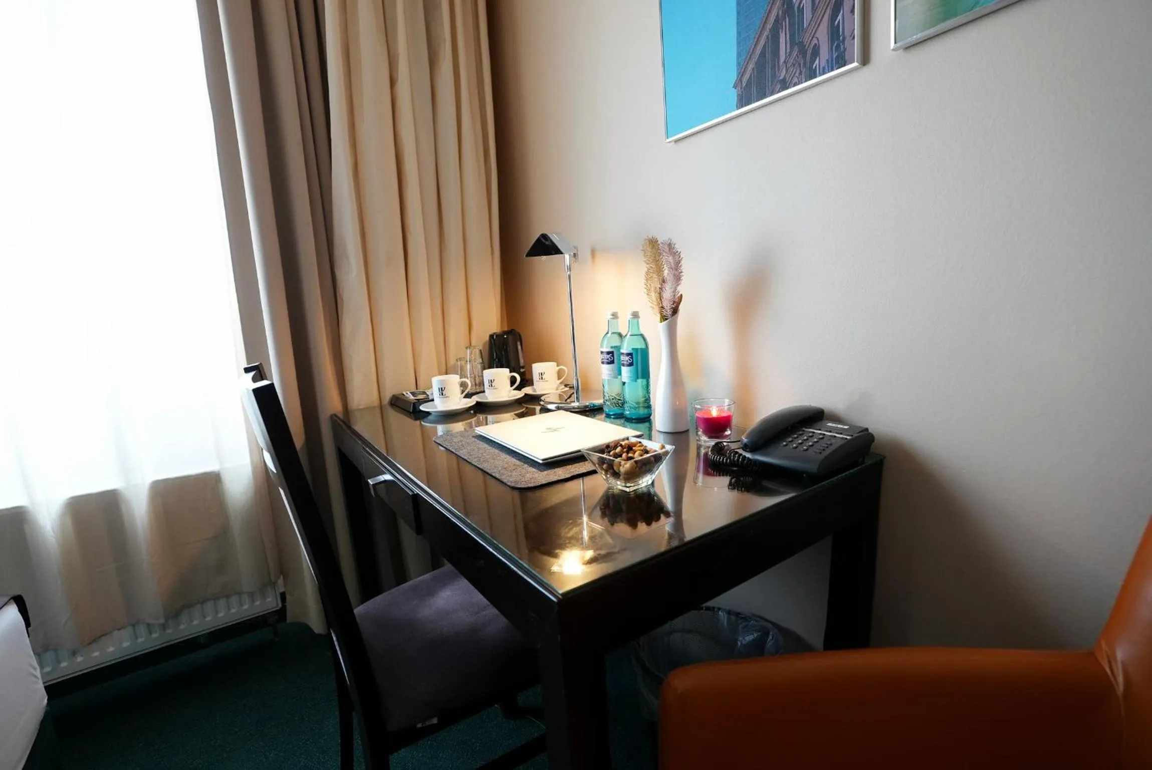 Photo of the whole room in Hotel Lumière an der Messe