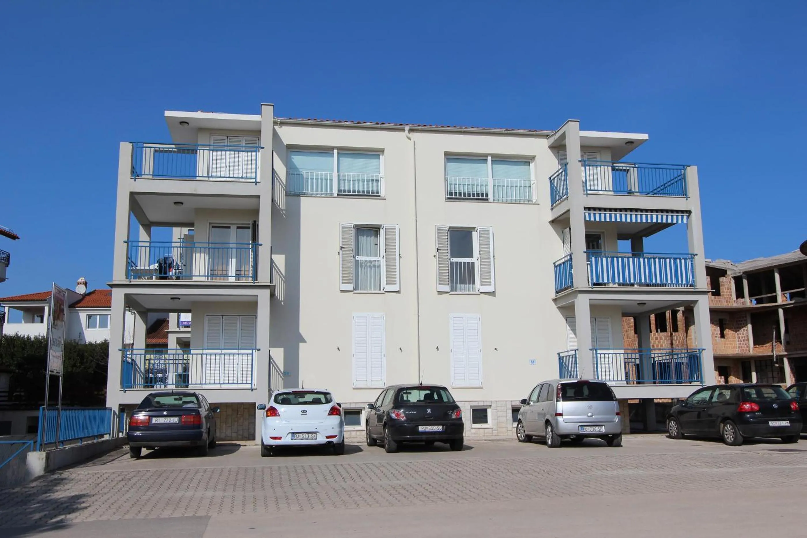 Facade/entrance in Apartment Ala
