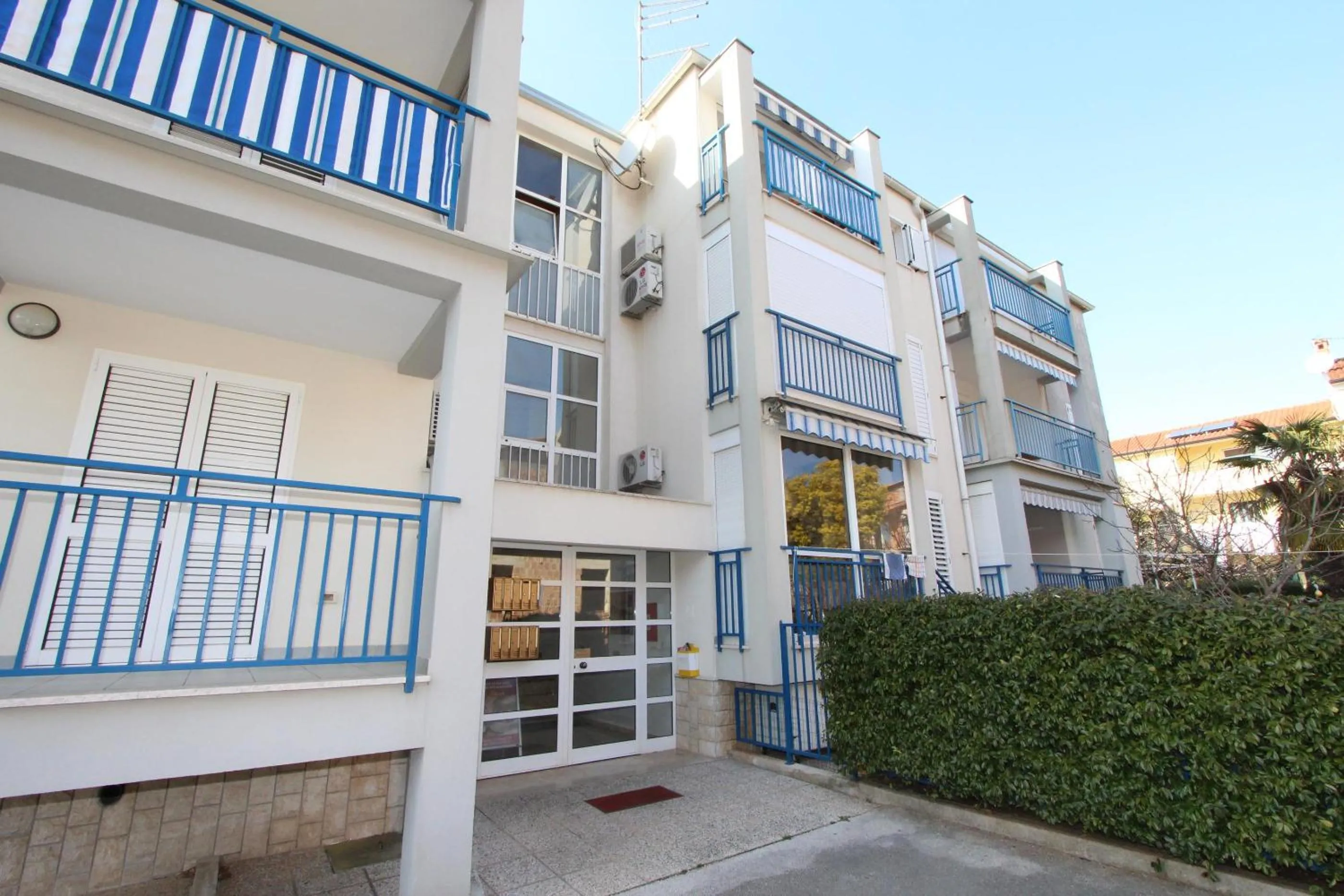 Facade/entrance in Apartment Ala
