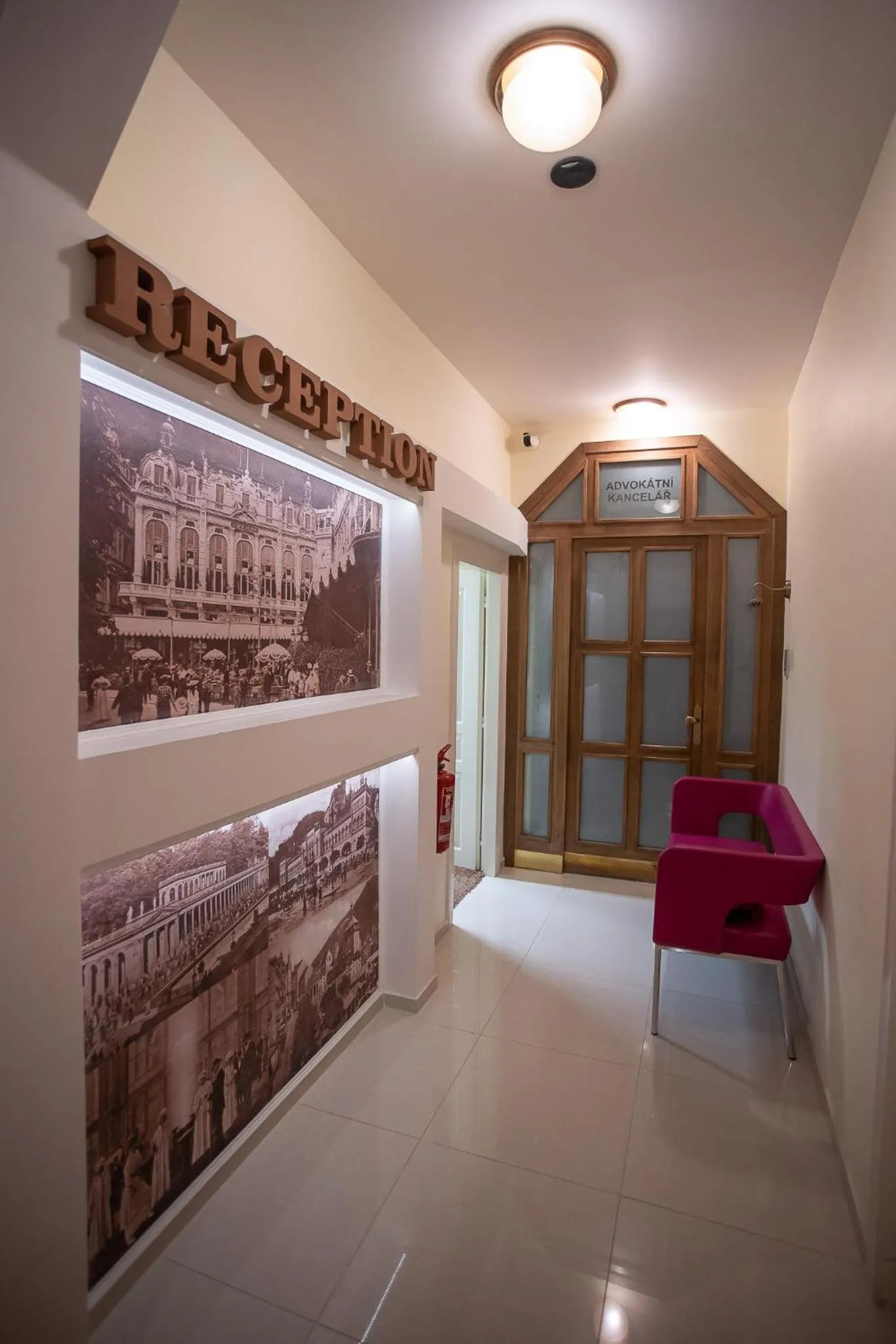 Lobby or reception in RESIDENCE GOETHE -"U Tří mouřenínů"
