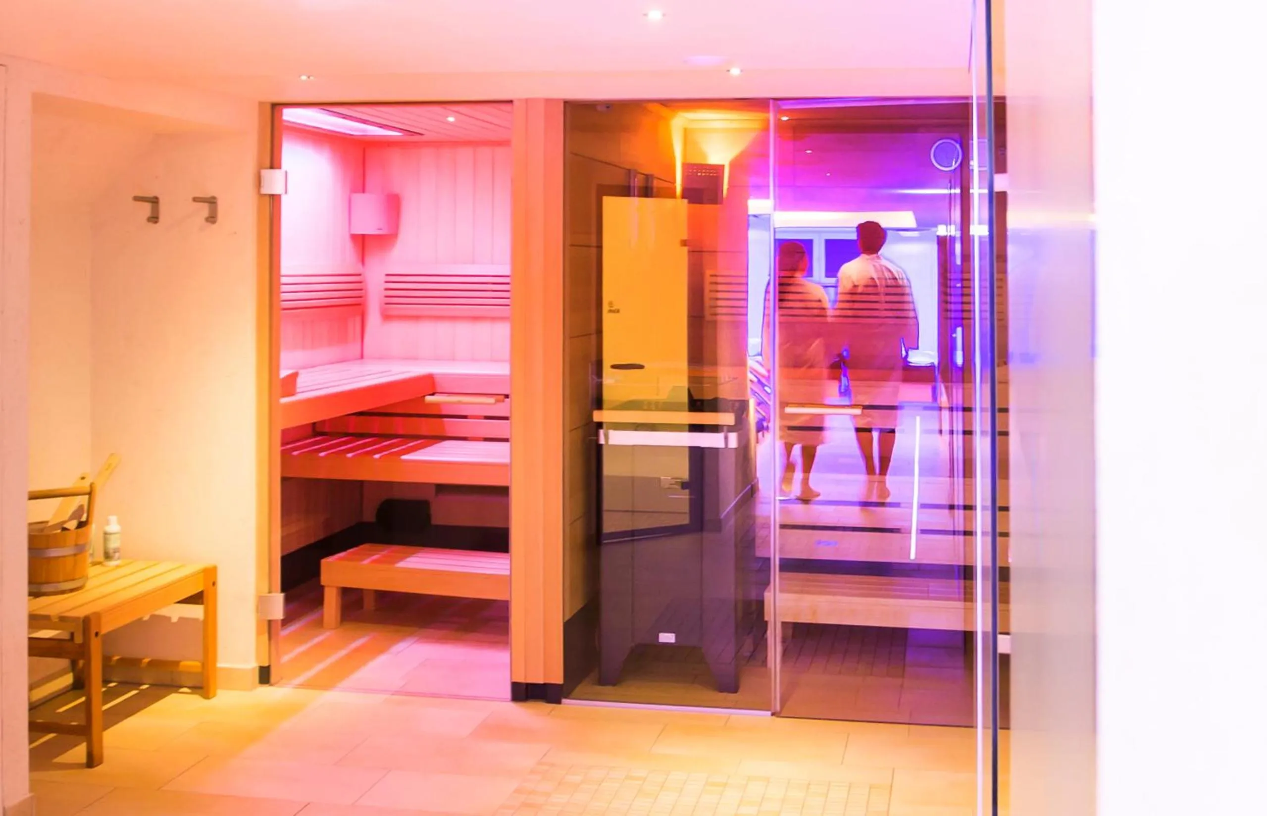 Sauna, Bed in Hotel & Art Kristiana