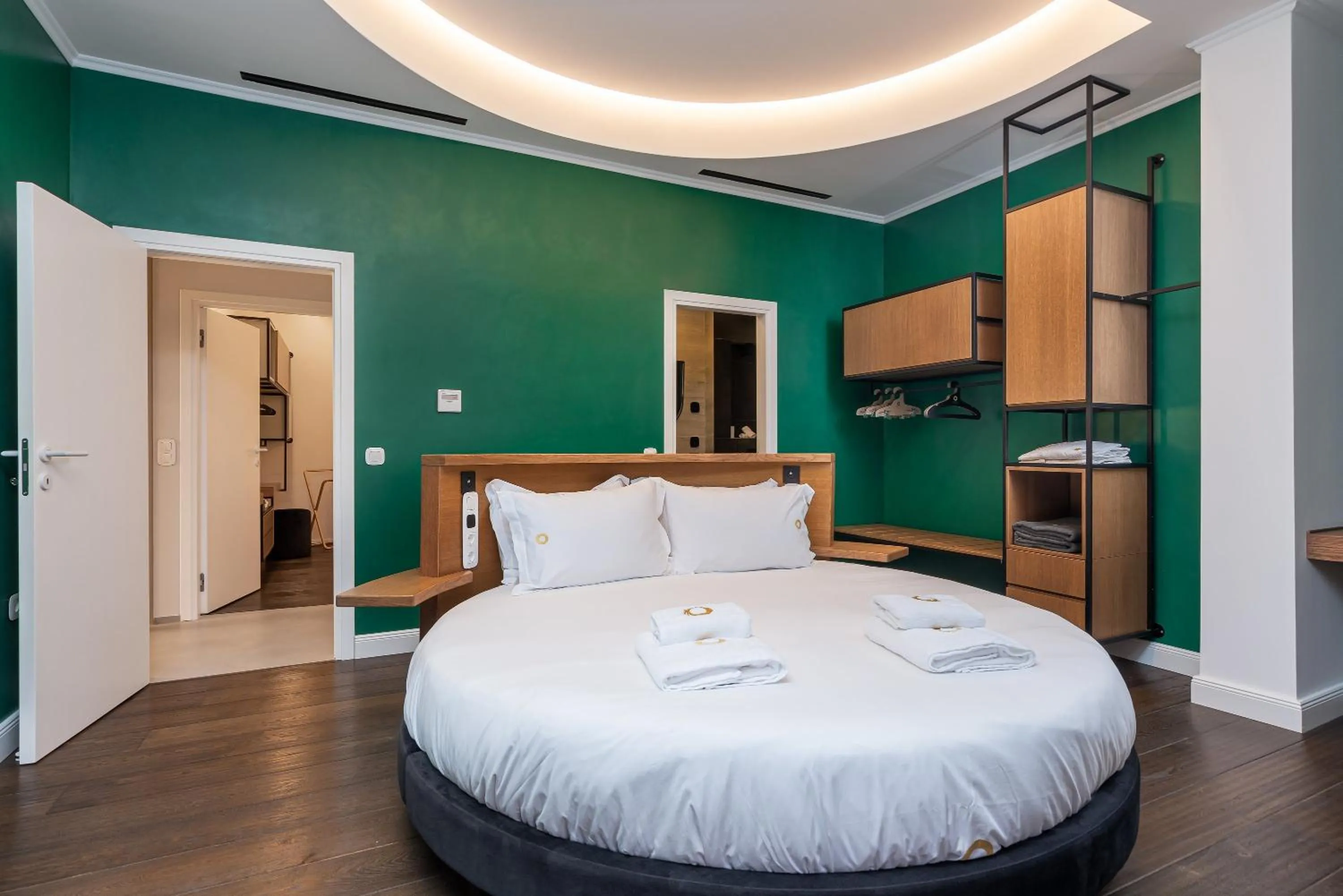 Bedroom, Bed in Onira Suite Dreams