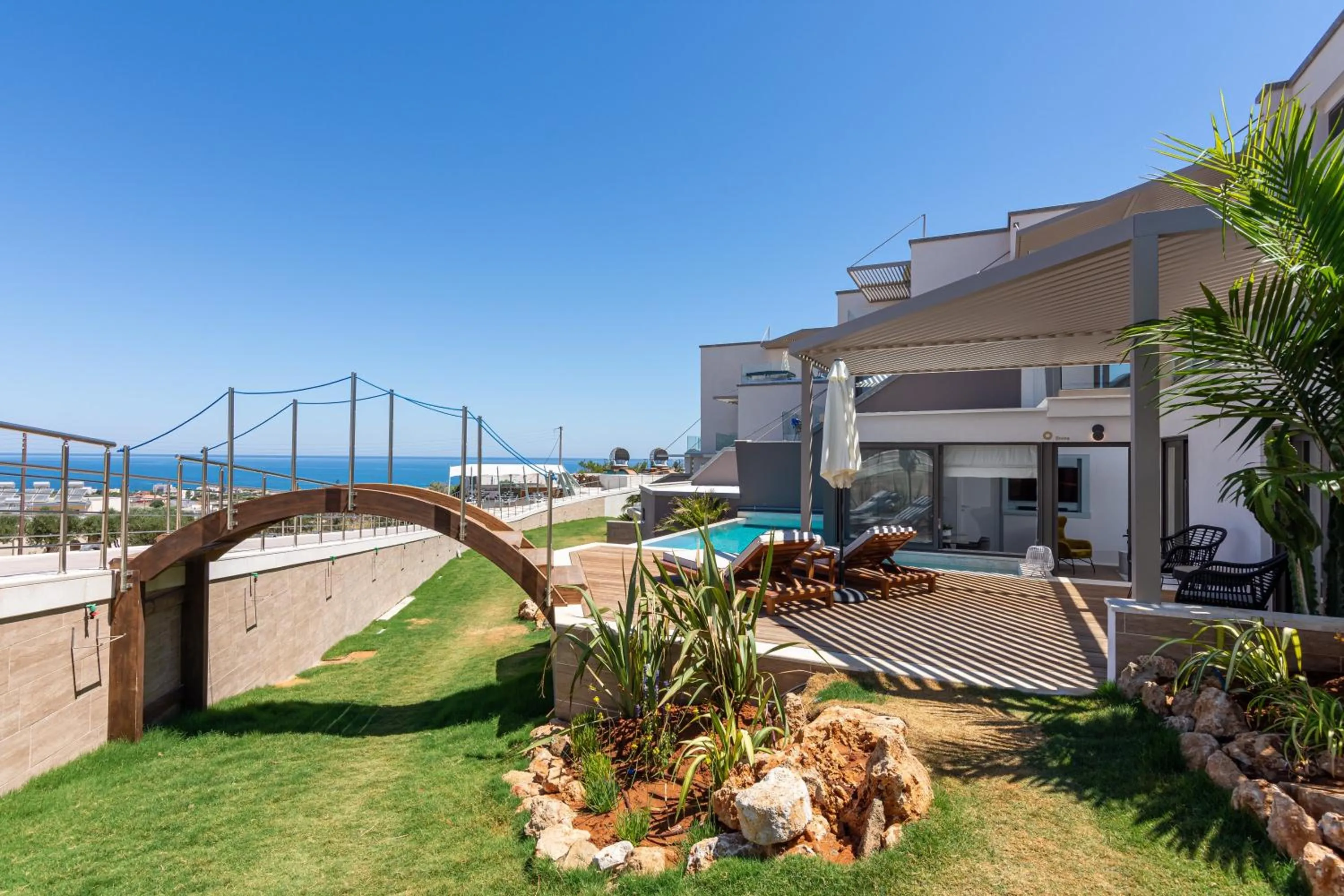 Garden in Onira Suite Dreams