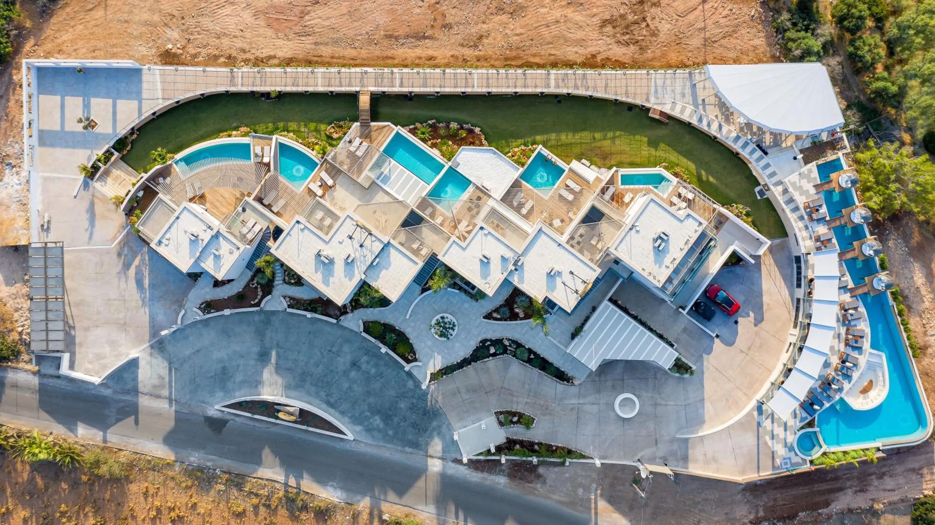 Swimming pool in Onira Suite Dreams