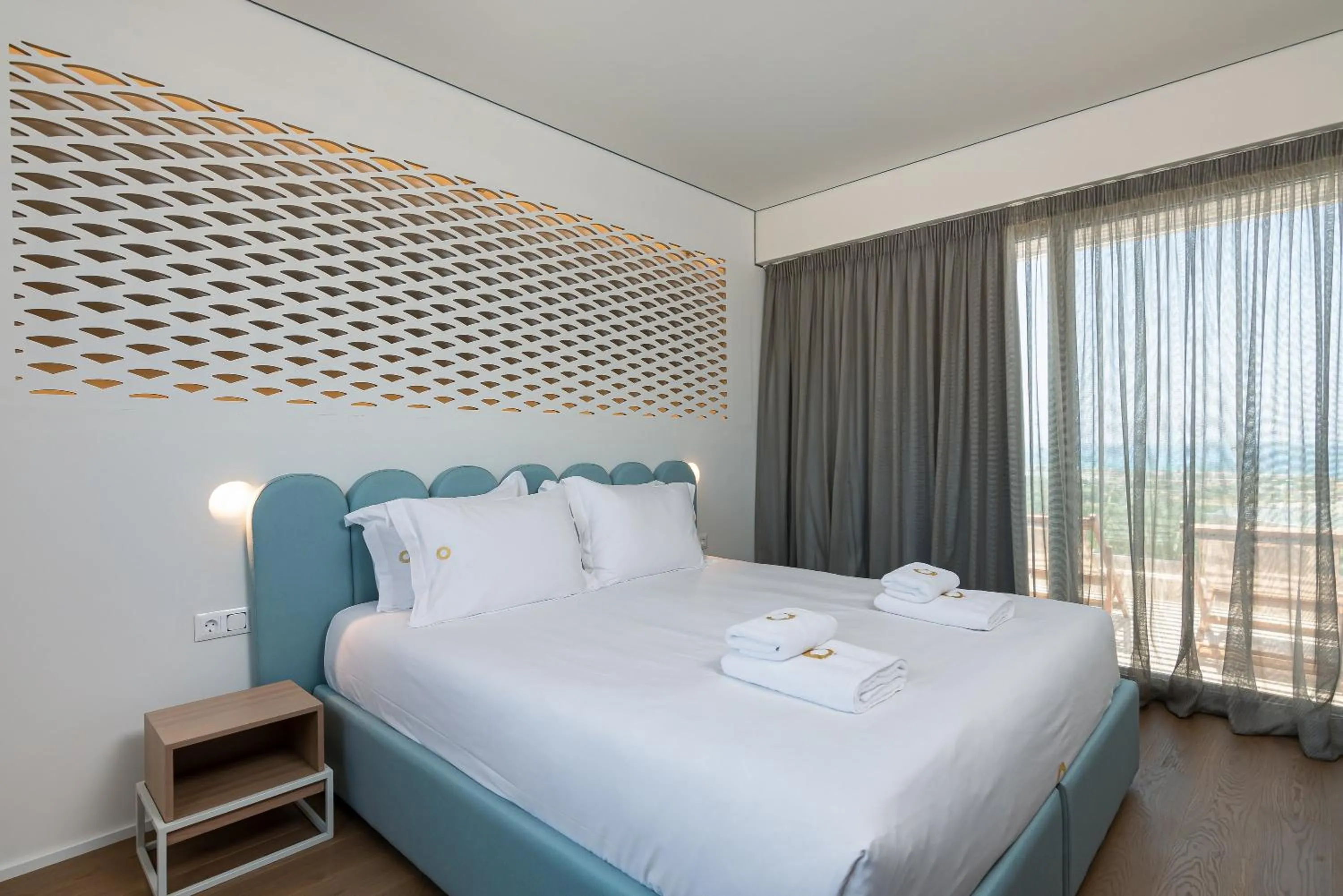 Bedroom, Bed in Onira Suite Dreams