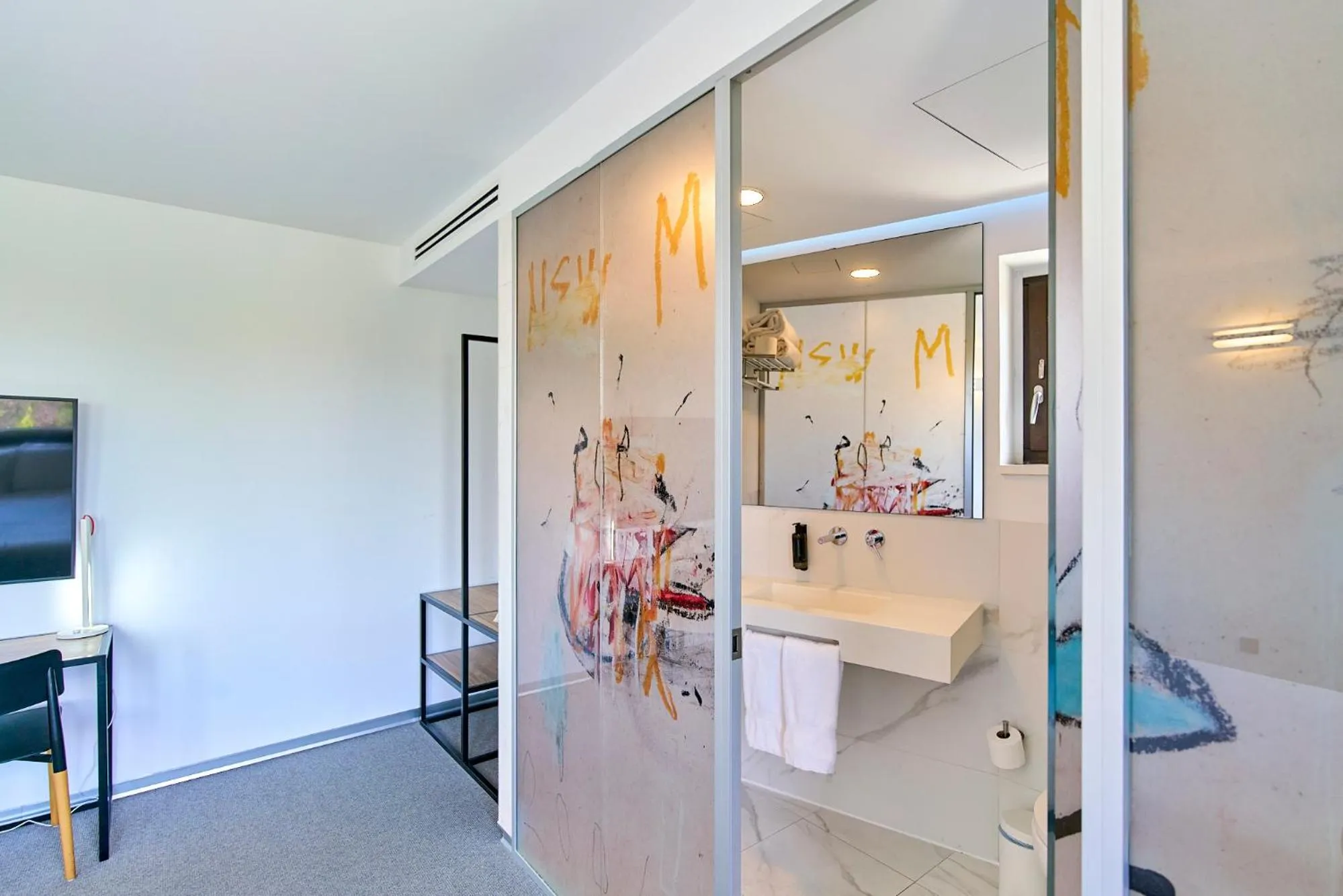 Shower, Bed in Hotel Melibea by gaiarooms