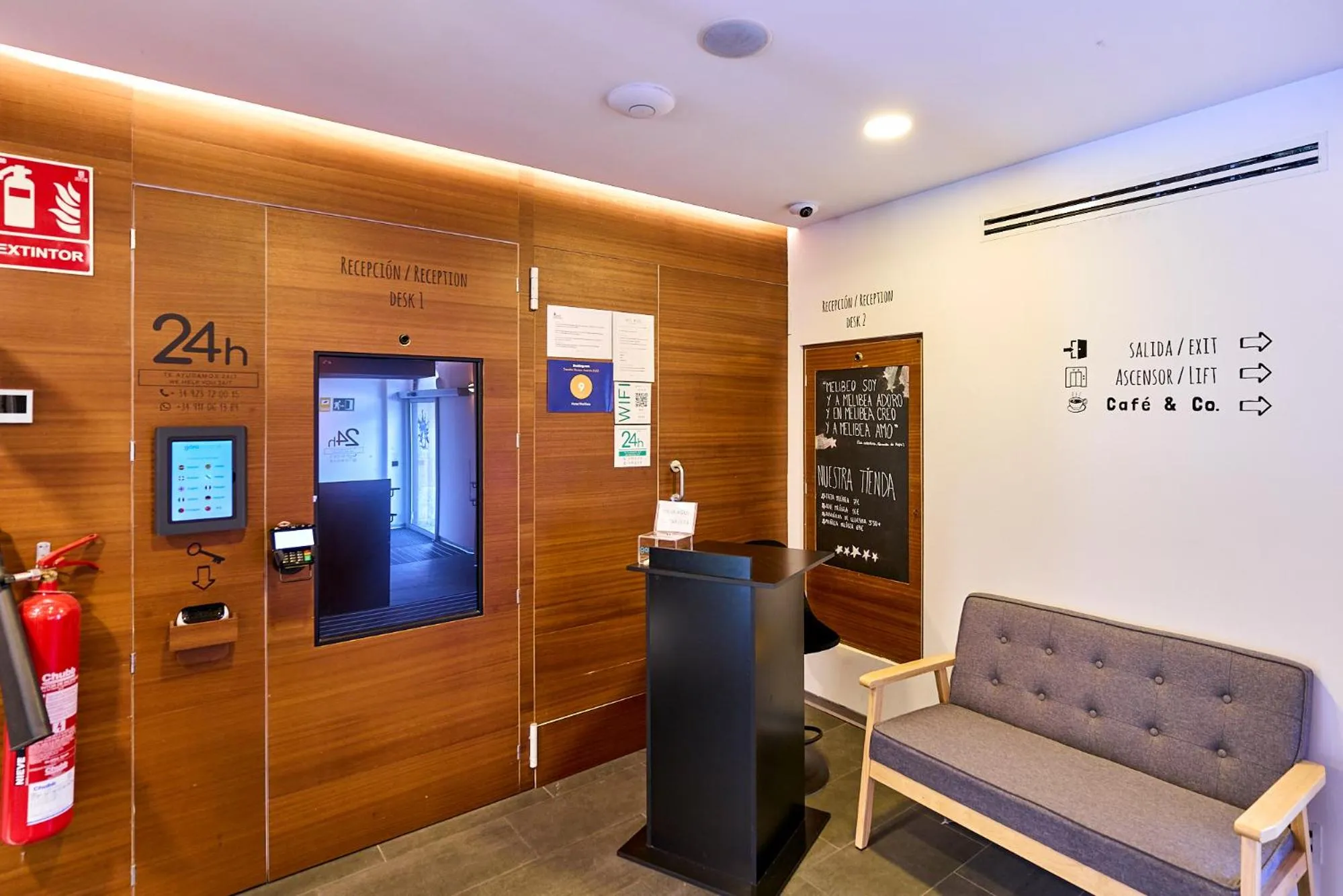 Lobby or reception in Hotel Melibea by gaiarooms