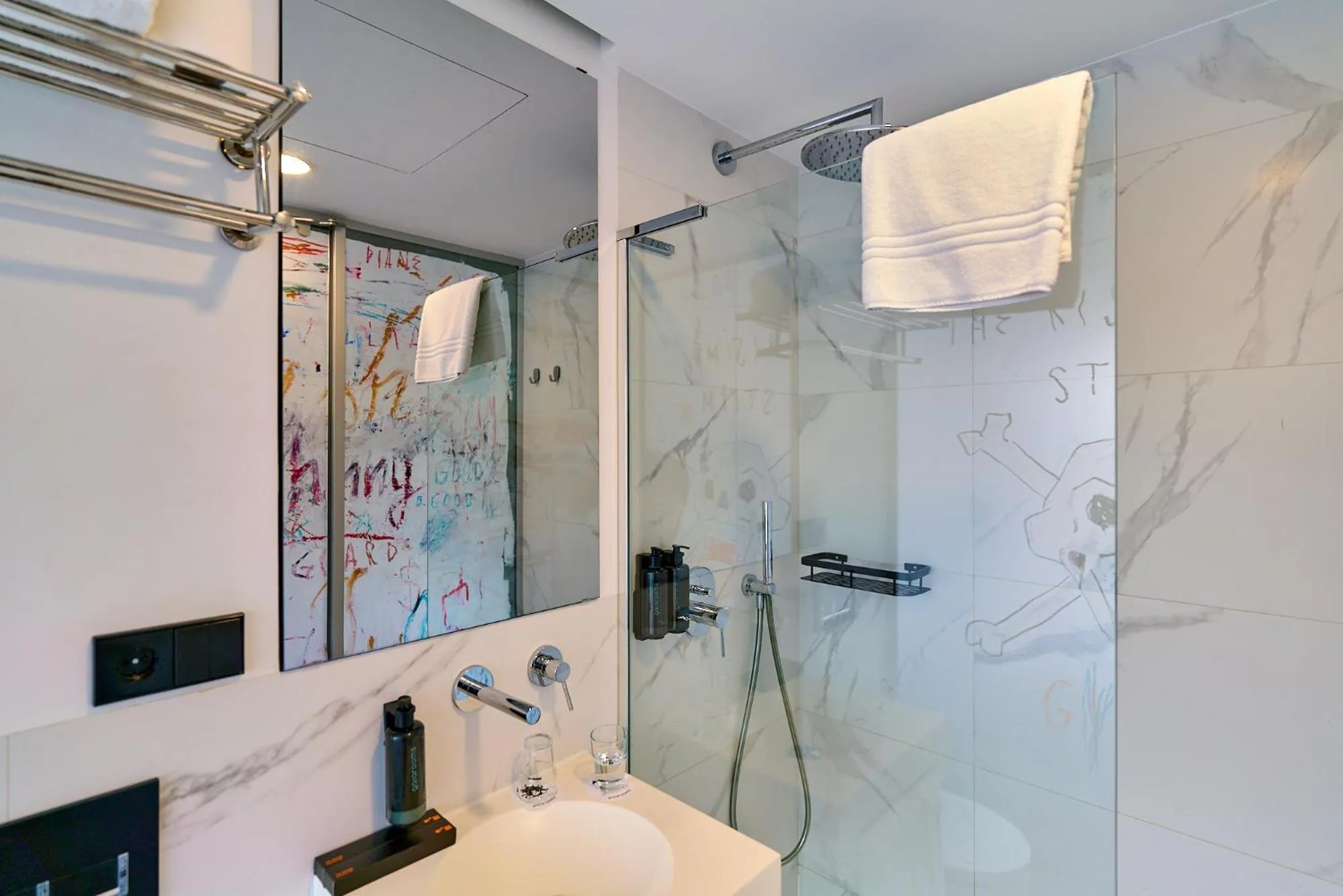 Shower in Hotel Melibea by gaiarooms