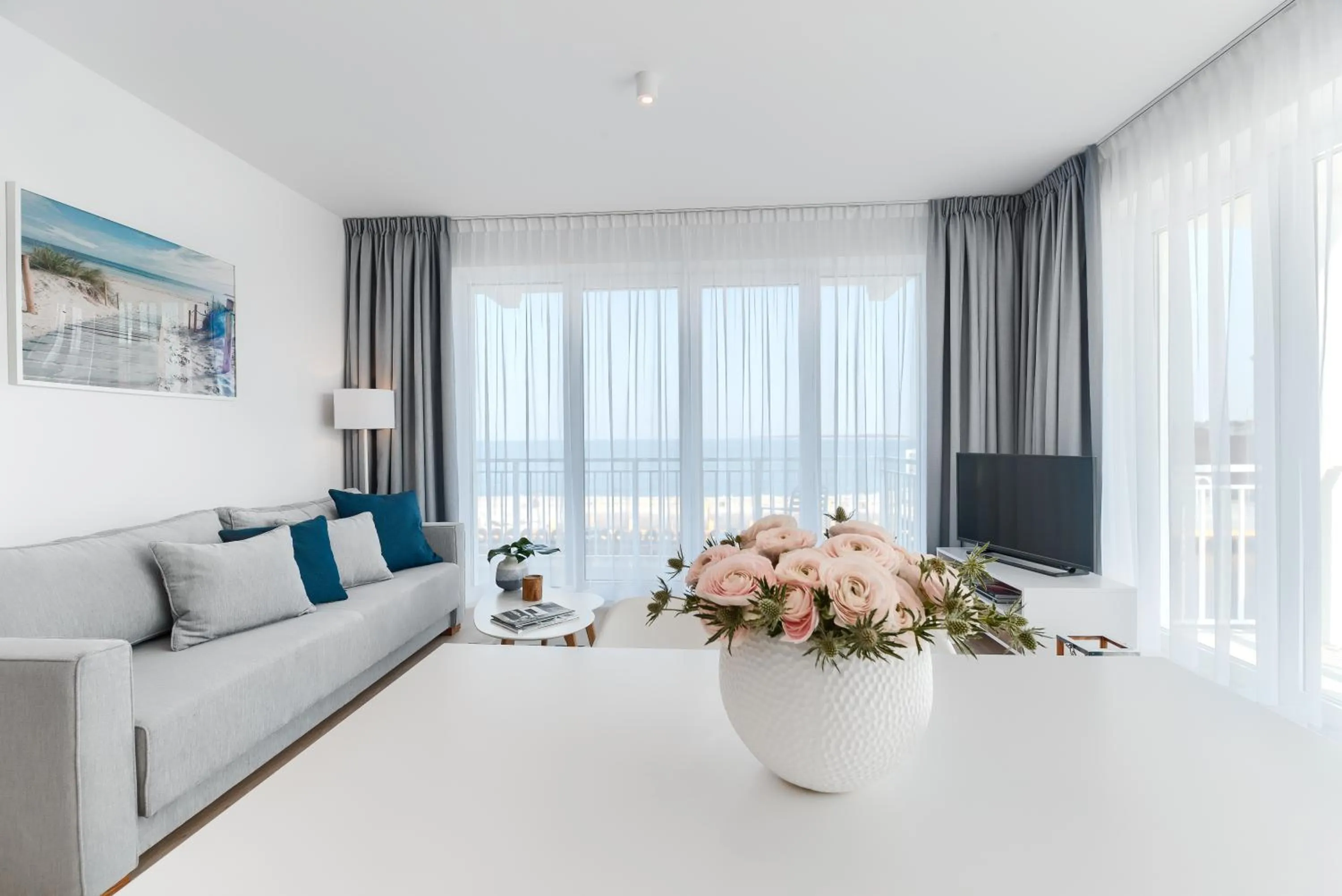 Communal lounge/ TV room in Marina Royale Darłowo - Apartamenty Ultra Mar nad morzem