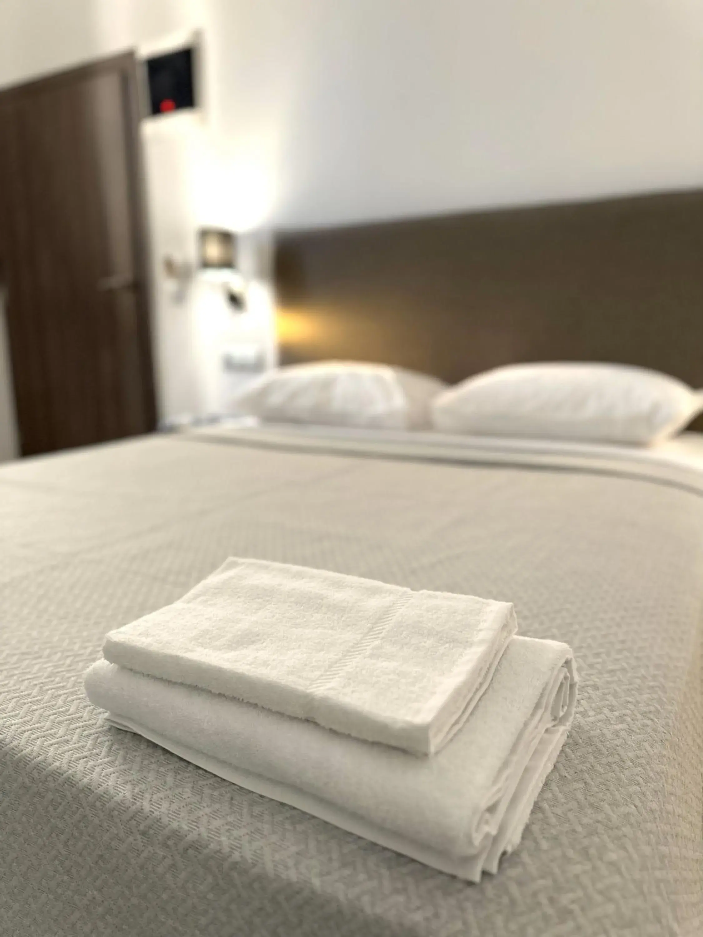 Bed in Falirala Central Bed in Falirala Central