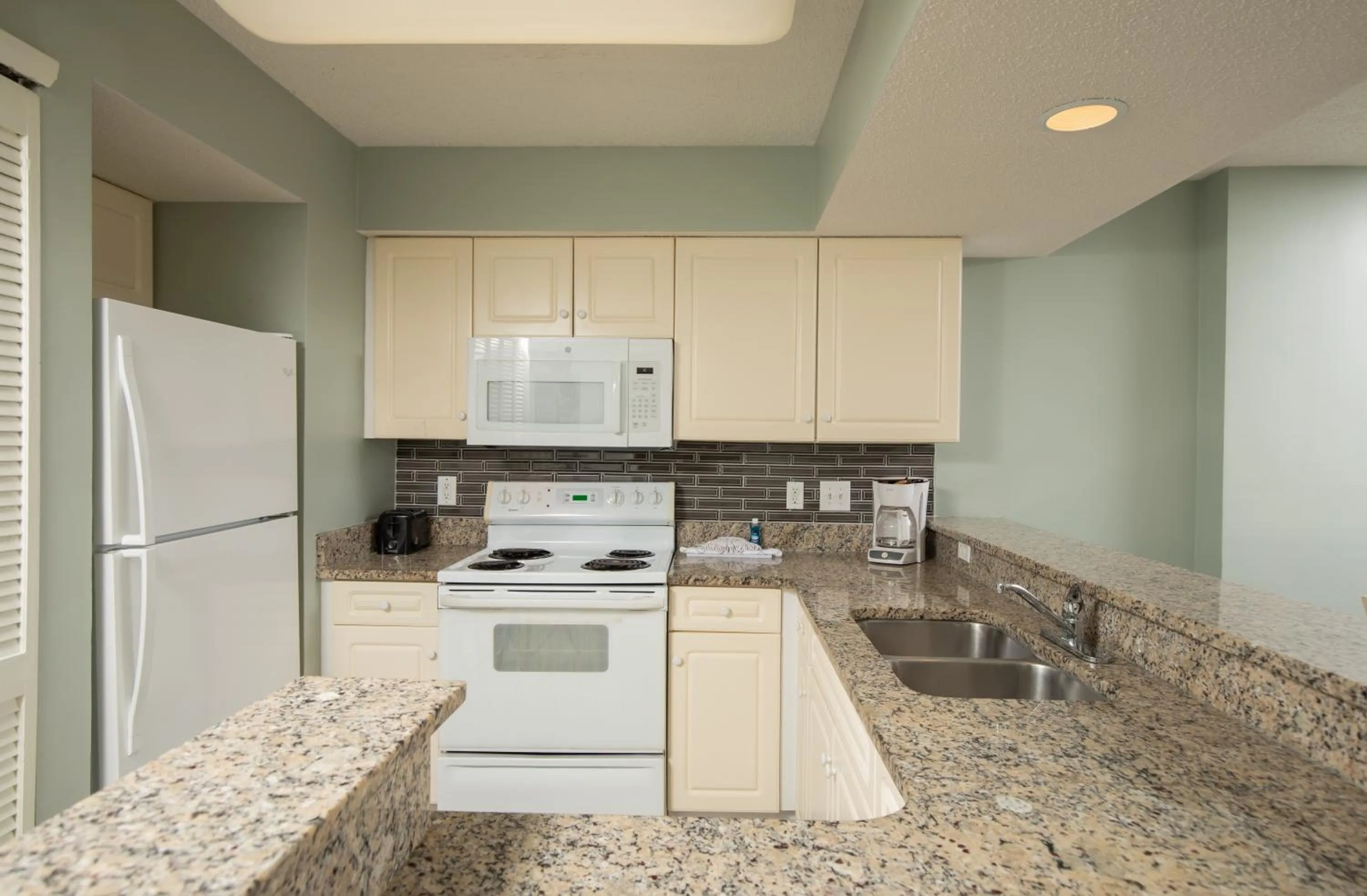 kitchen in Grande Shores Ocean Resorts Condominiums