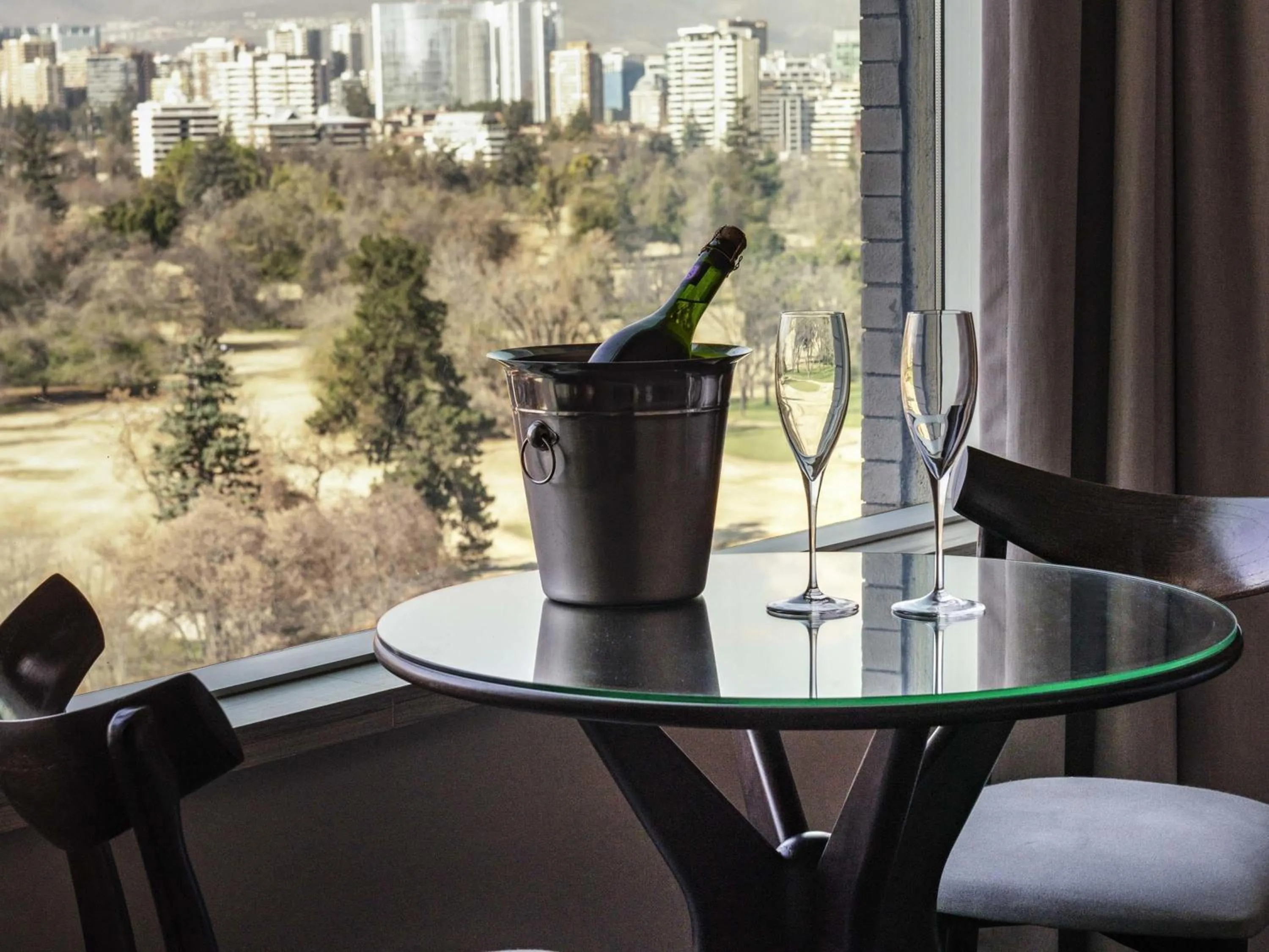 Bedroom in Pullman Santiago Vitacura