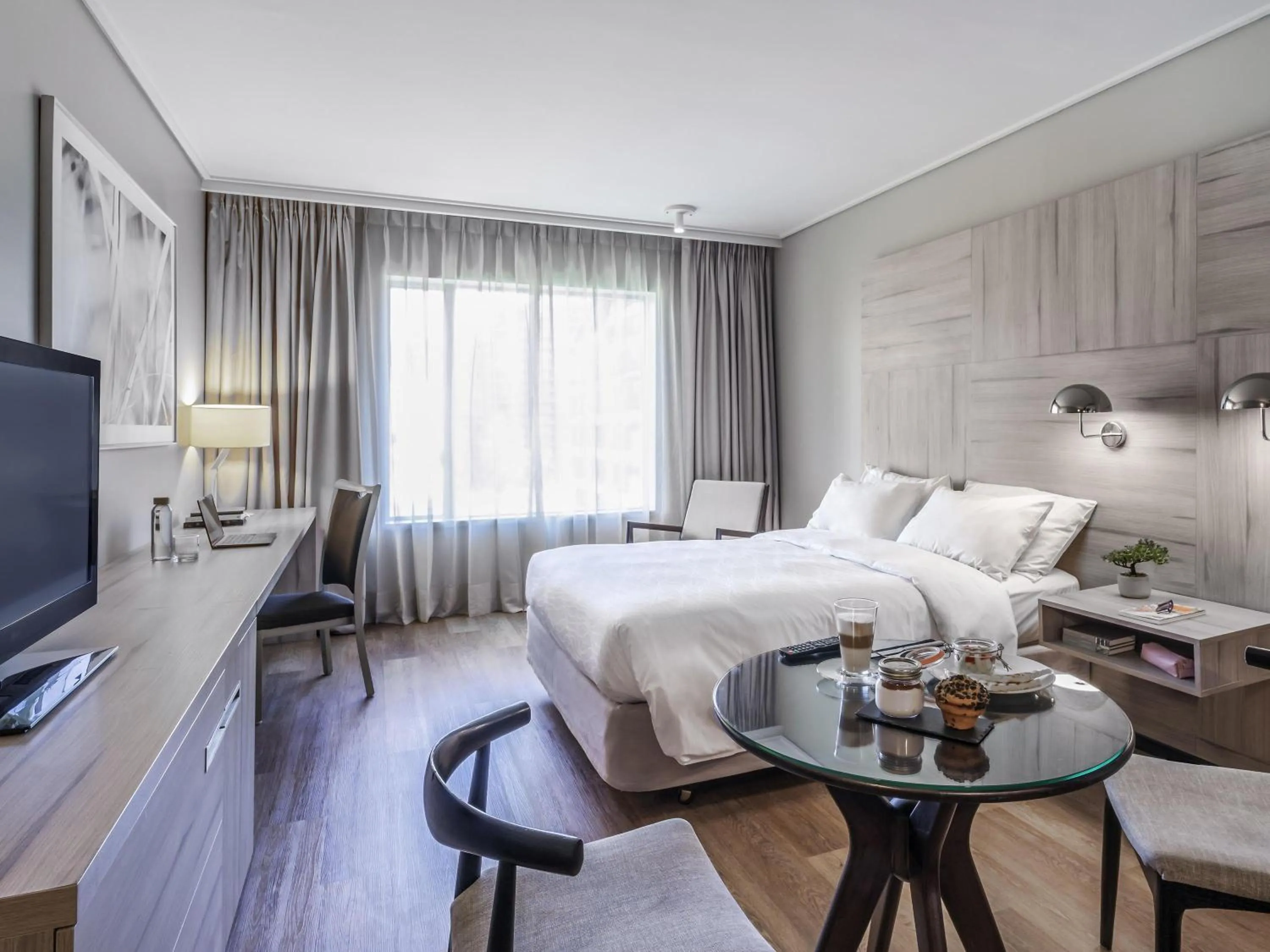 Bedroom, Bed in Pullman Santiago Vitacura