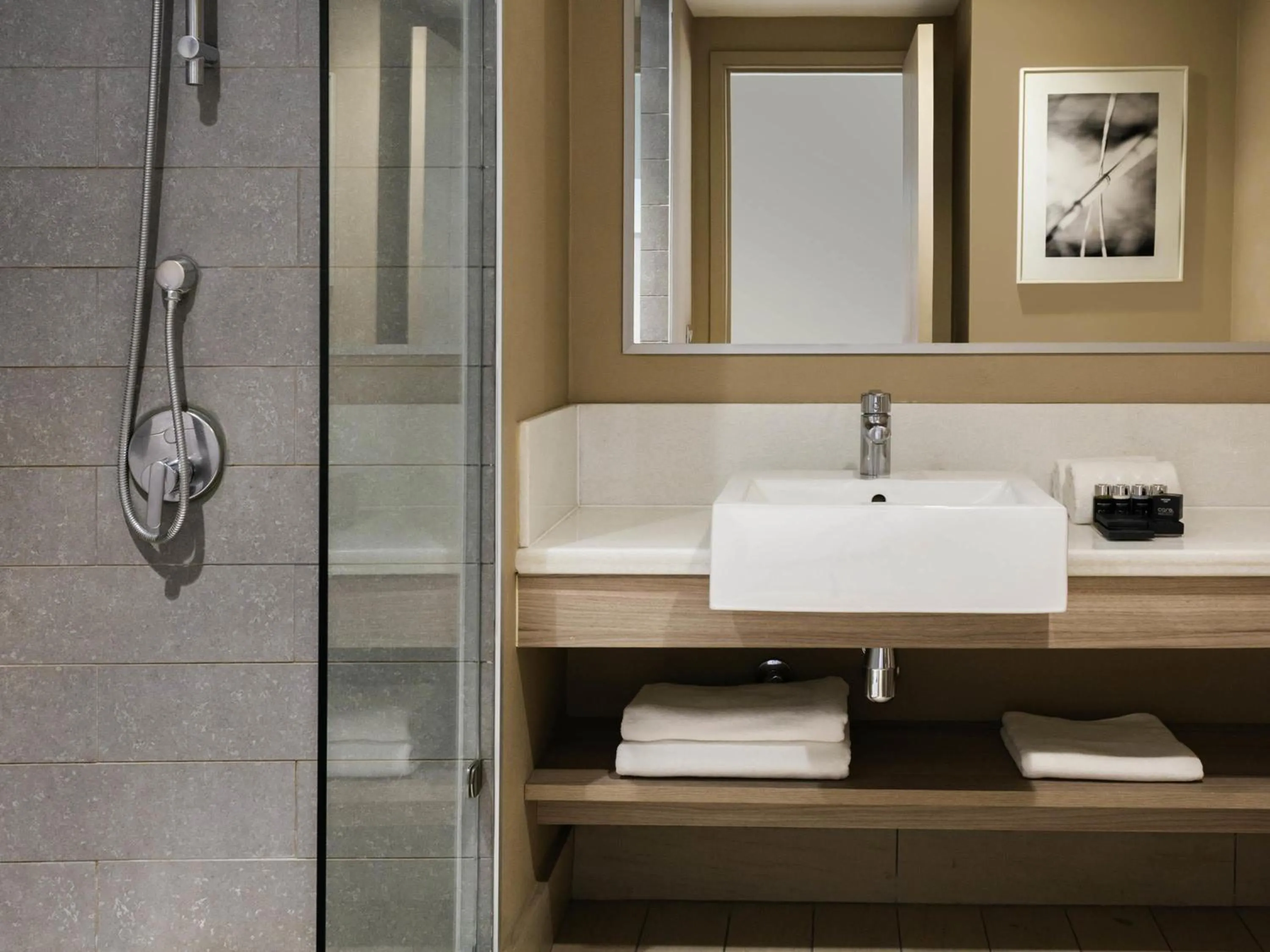 Bedroom in Pullman Santiago Vitacura