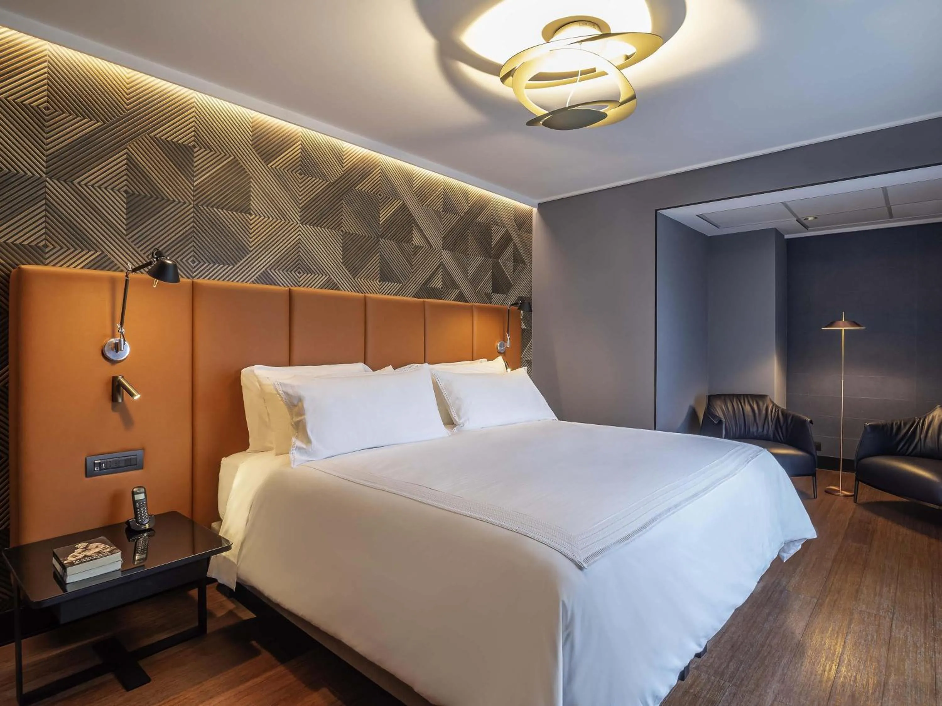 Bedroom, Bed in Pullman Santiago Vitacura