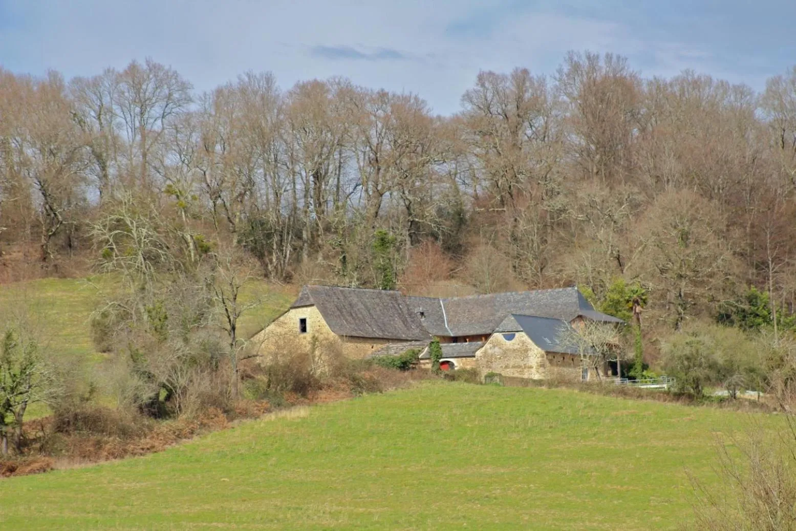 Property building in Maison D'Orride