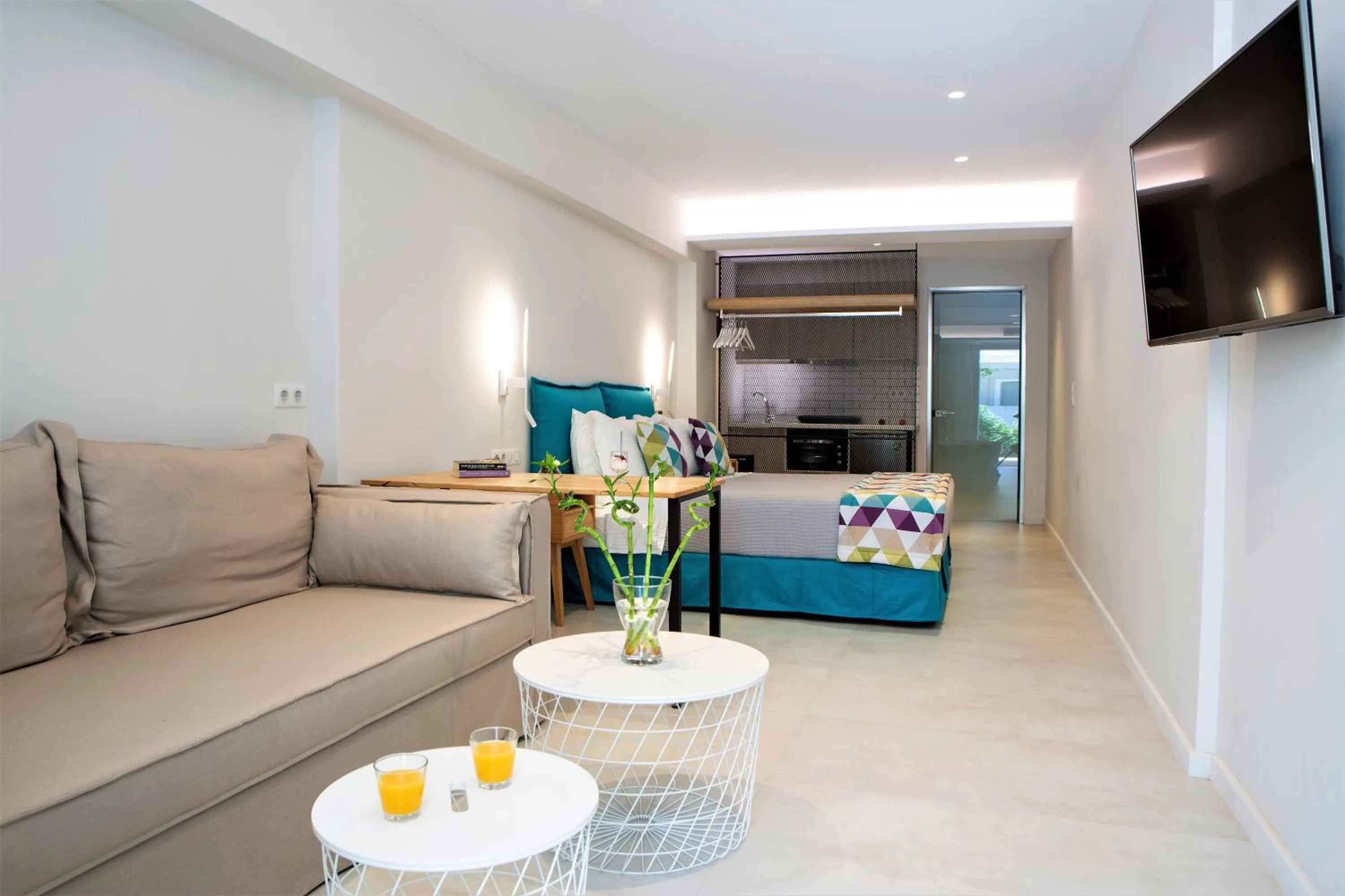 Kitchen or kitchenette in Odyssey Hotel