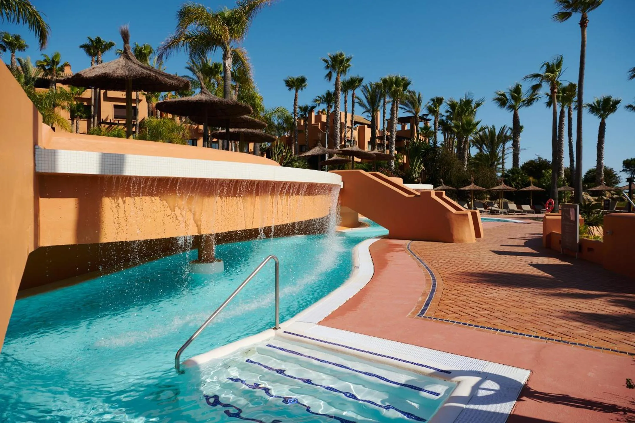 Swimming pool in Aparthotel Novo Resort