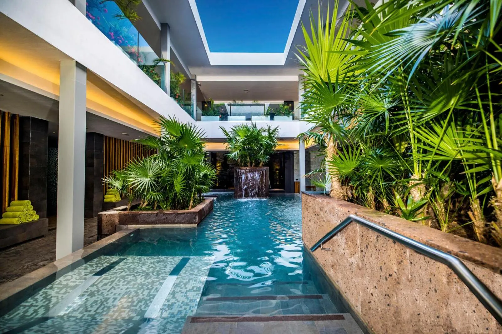 Swimming pool in Majestic Elegance Costa Mujeres - All Inclusive