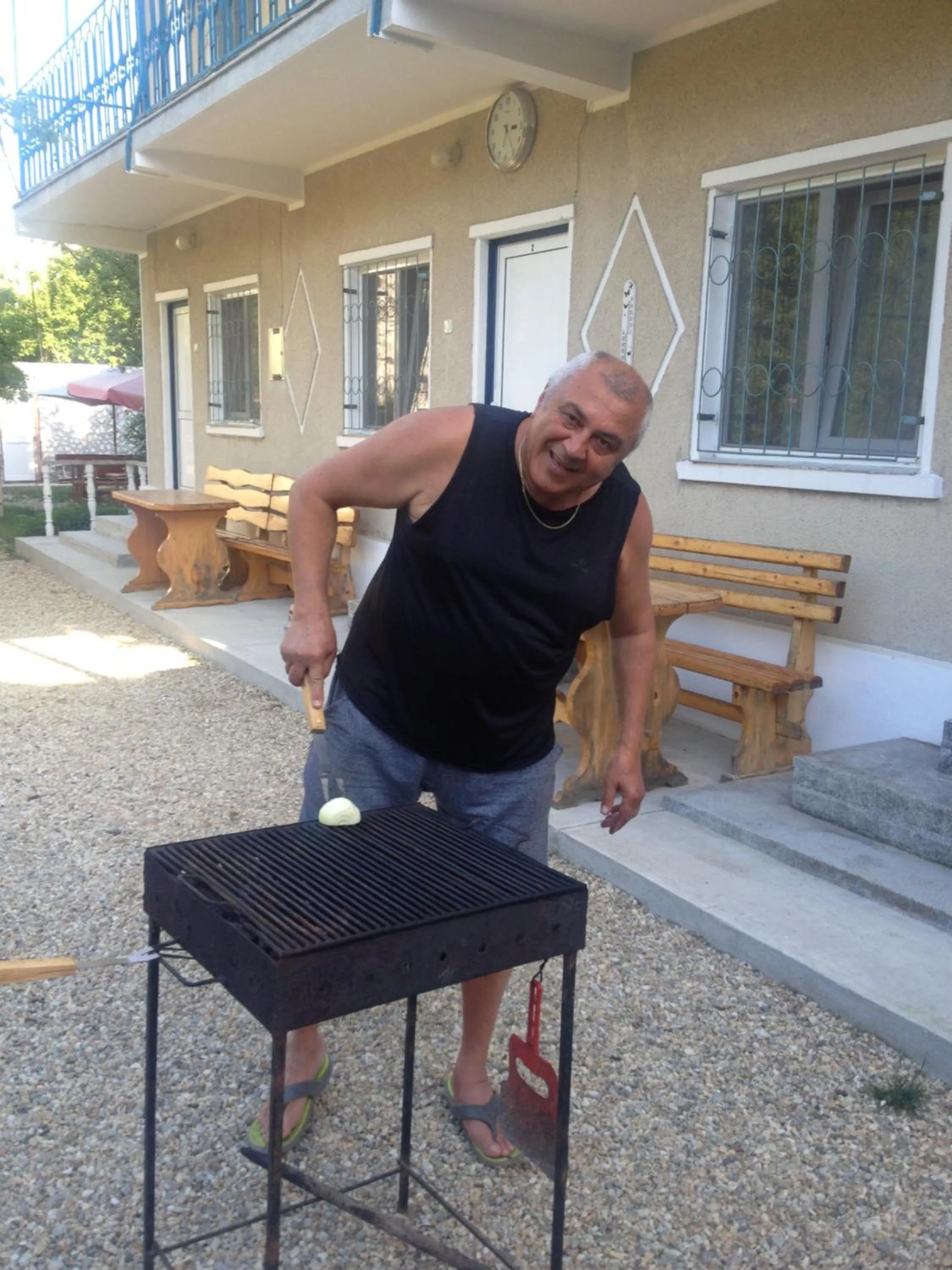 BBQ facilities in Tourist Paradis Costinesti
