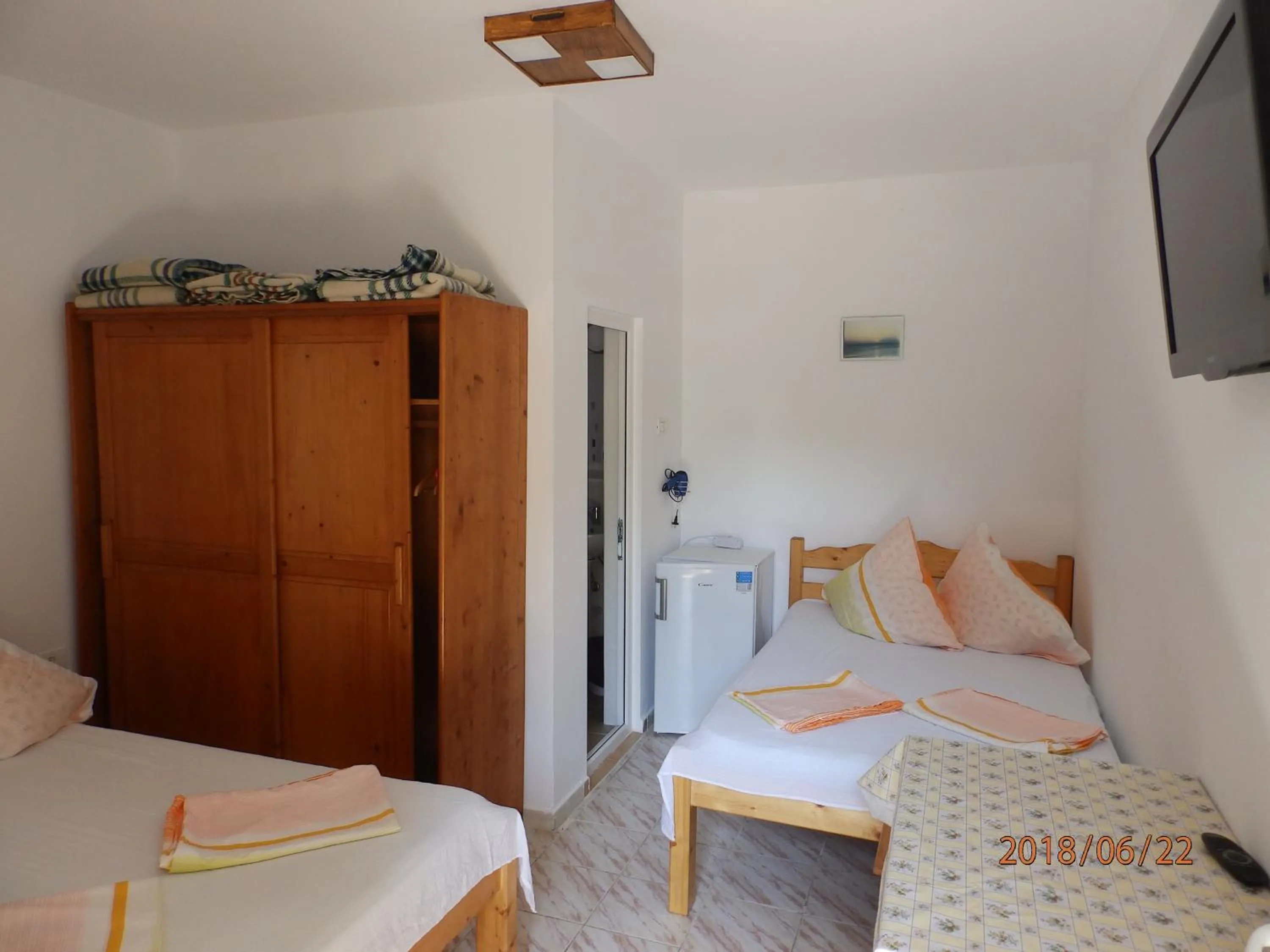 Photo of the whole room, Bed in Tourist Paradis Costinesti
