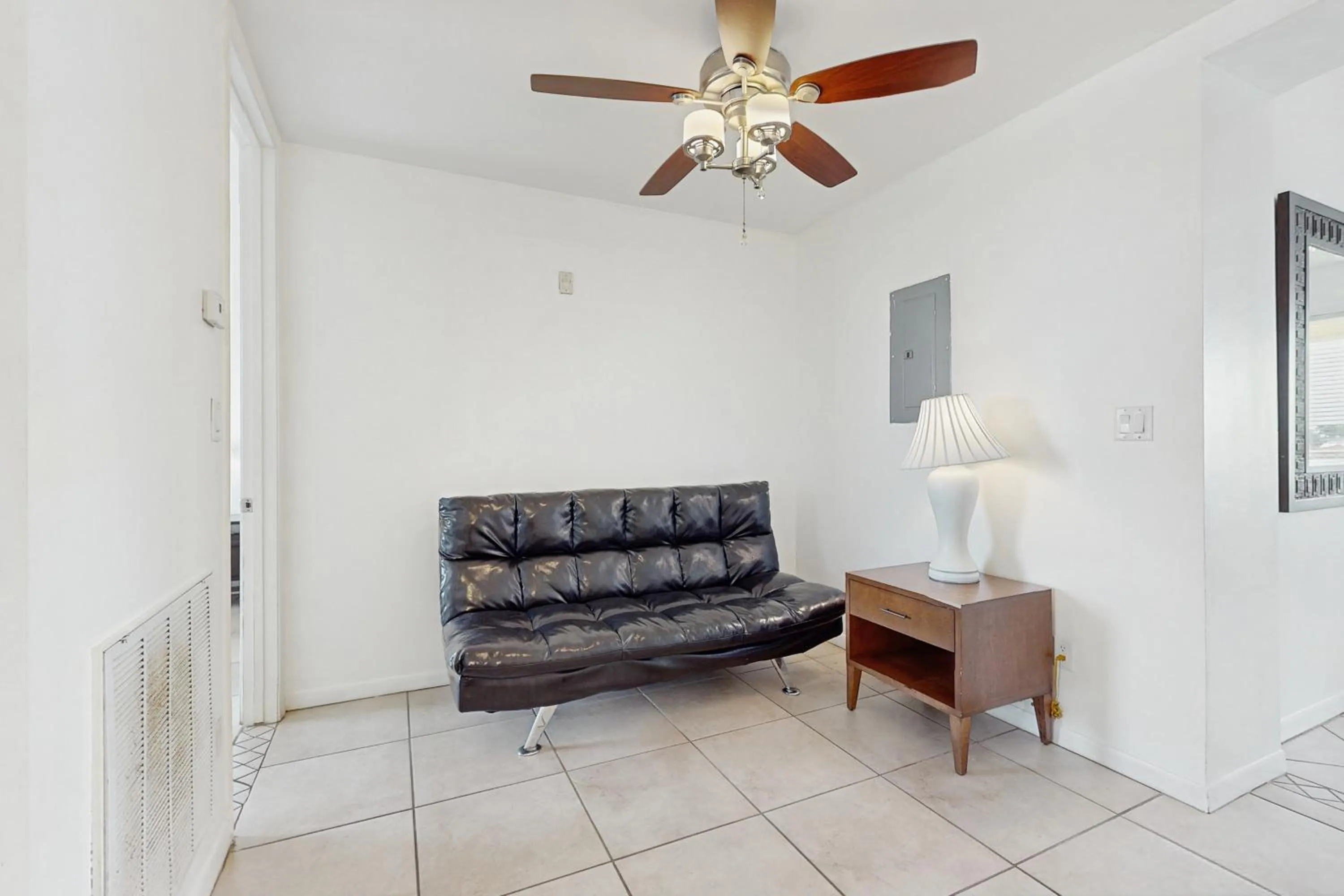 Las Marinas Condominiums 405