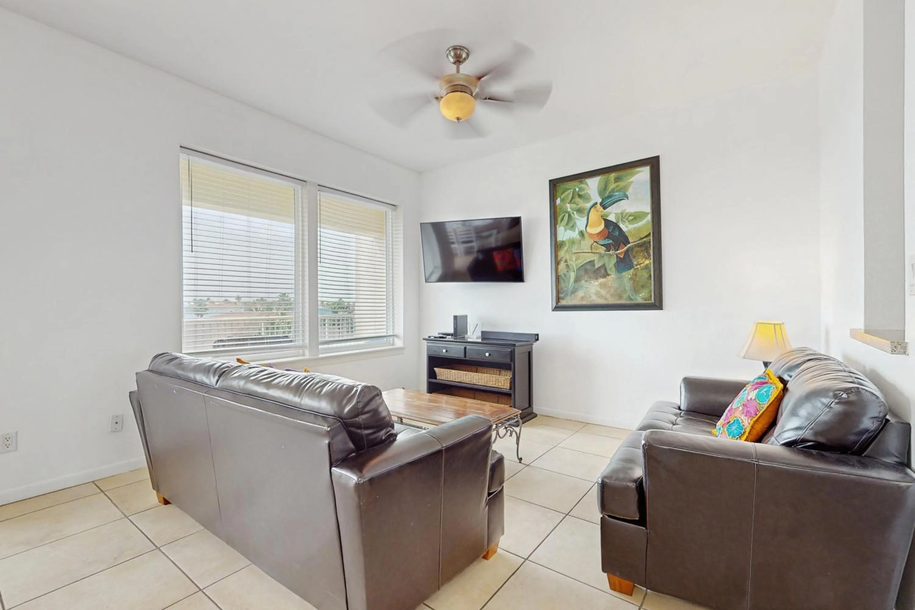 Las Marinas Condominiums 405