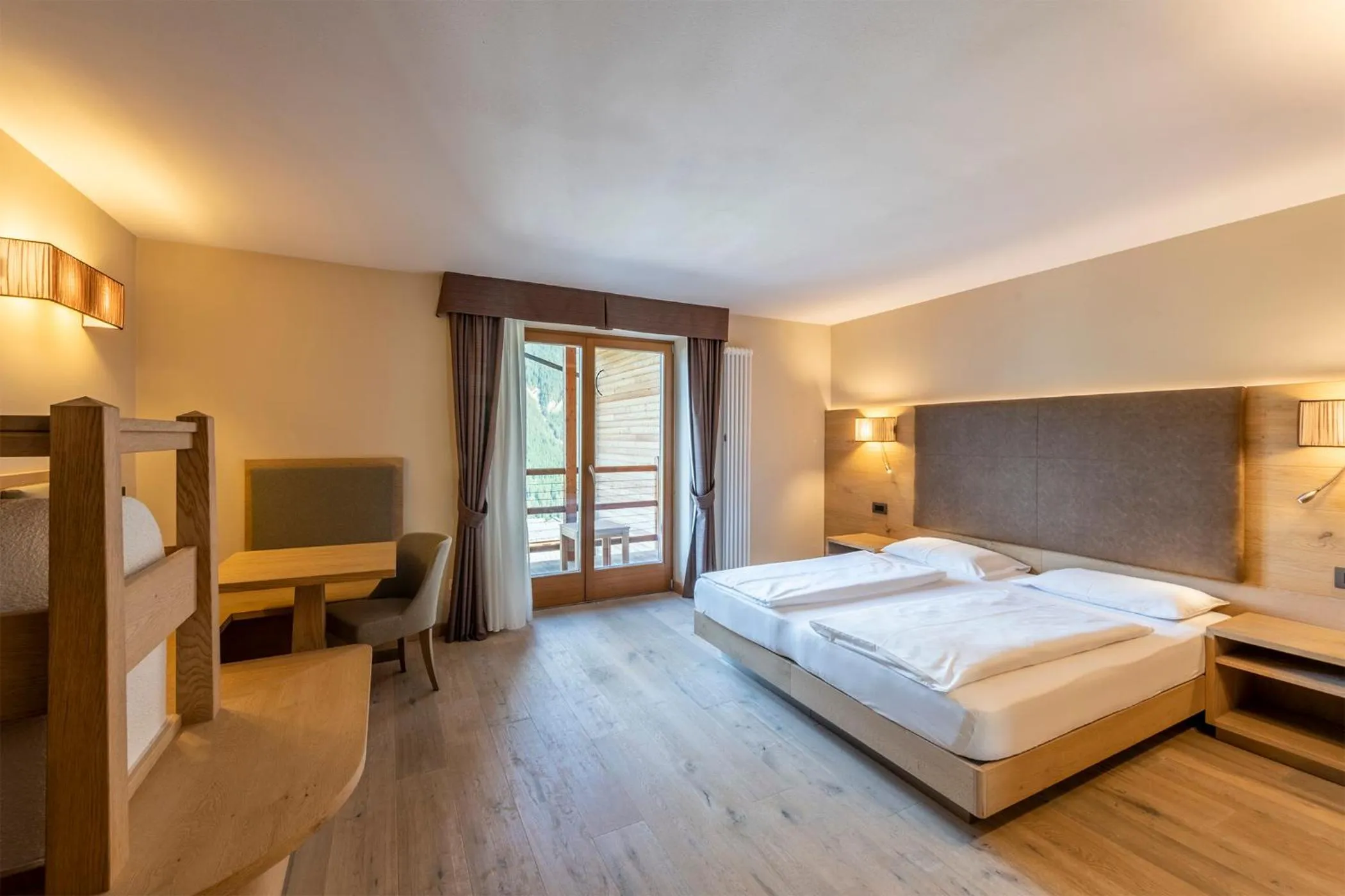 TV and multimedia, Bed in Design & Suite Hotel Ciarnadoi