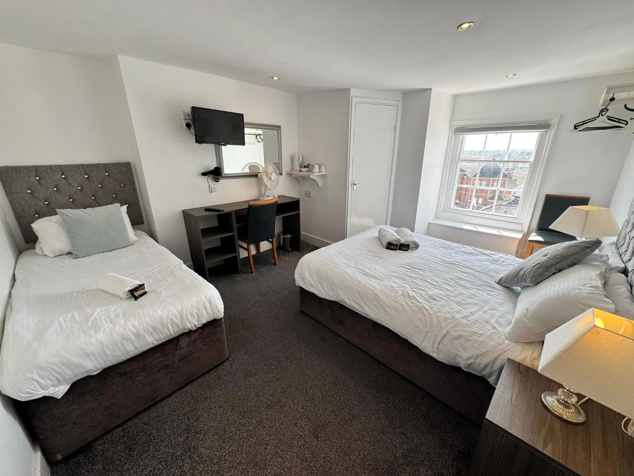 Bed in The Jubilee Hotel East - with NEWLY REFURBISHED SPA FACILITIES - GAMESPIT - AND SMOKEHOUSE